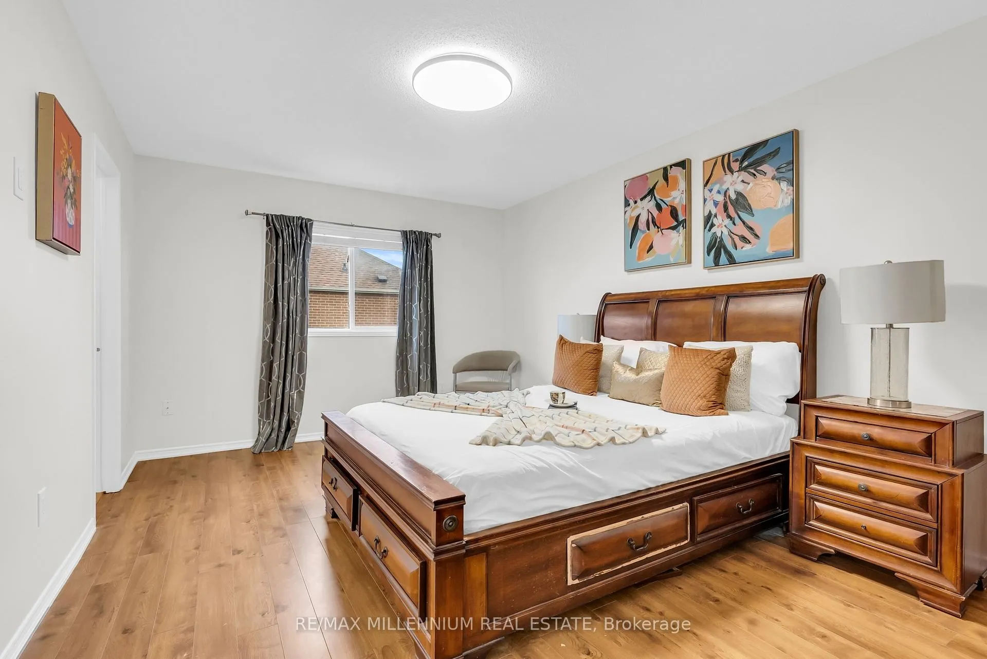 Photo 23 of 38 Kitto Court, Brampton, Fletcher's West — HOMEH