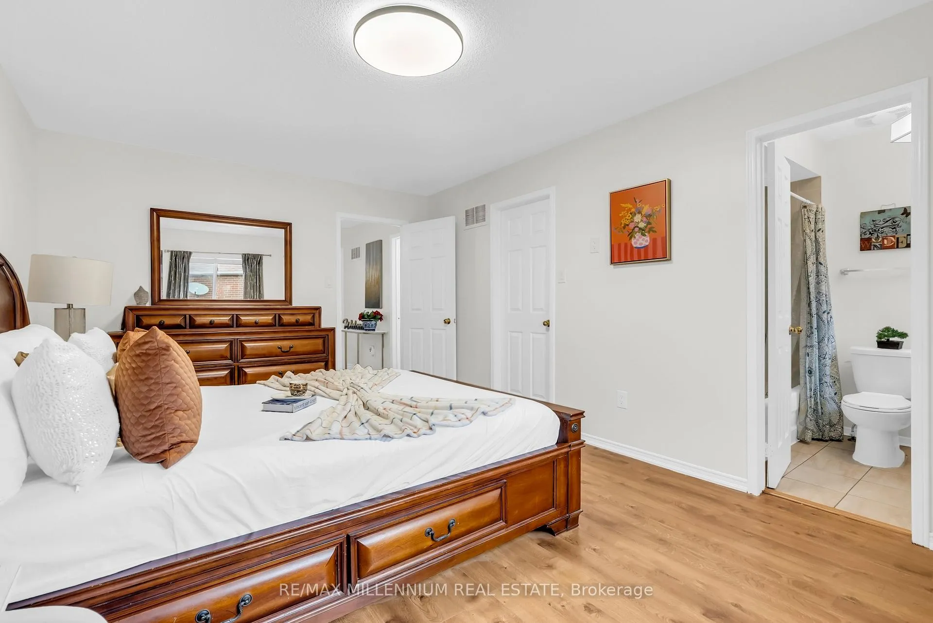 Photo 25 of 38 Kitto Court, Brampton, Fletcher's West — HOMEH
