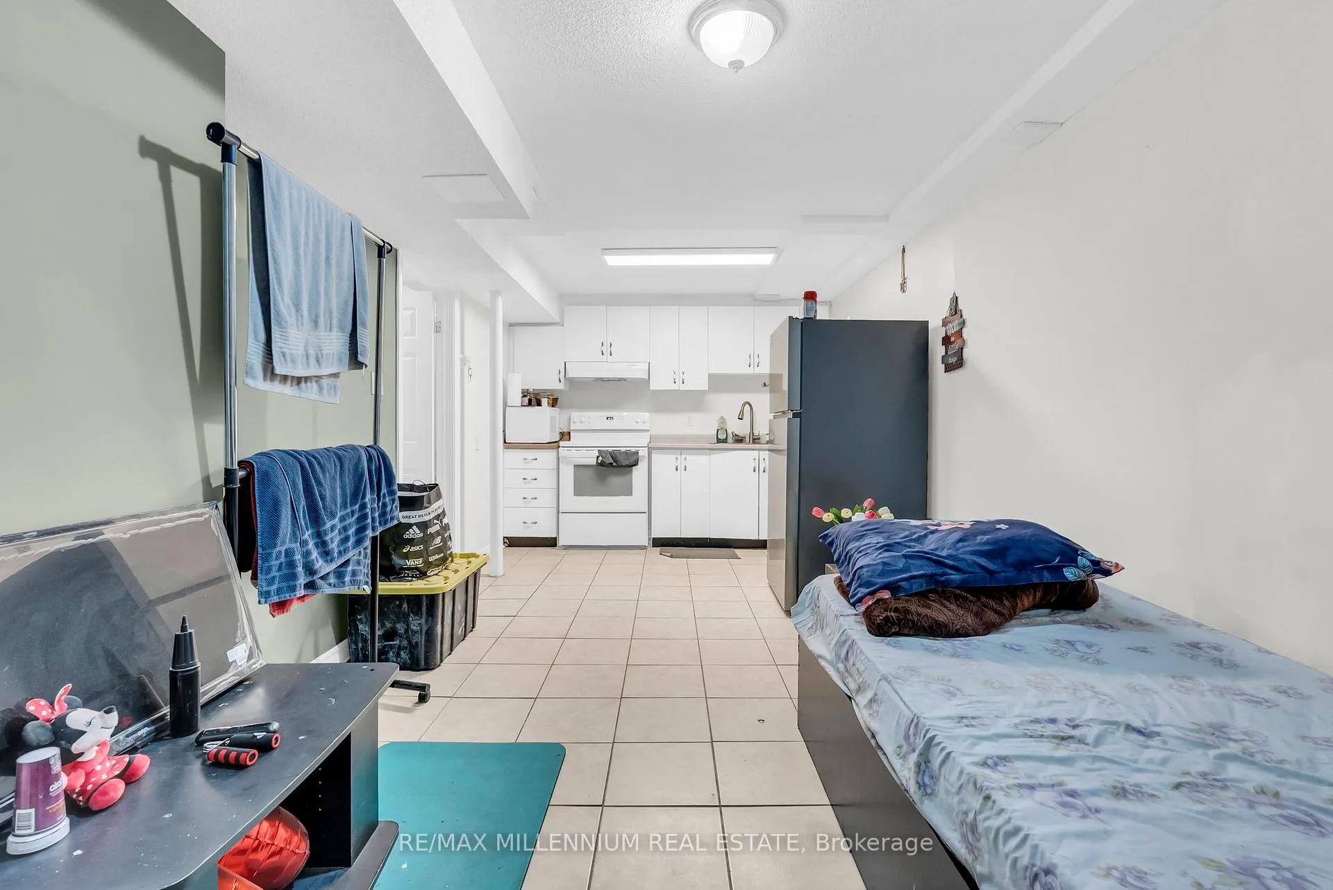 Photo 36 of 38 Kitto Court, Brampton, Fletcher's West — HOMEH