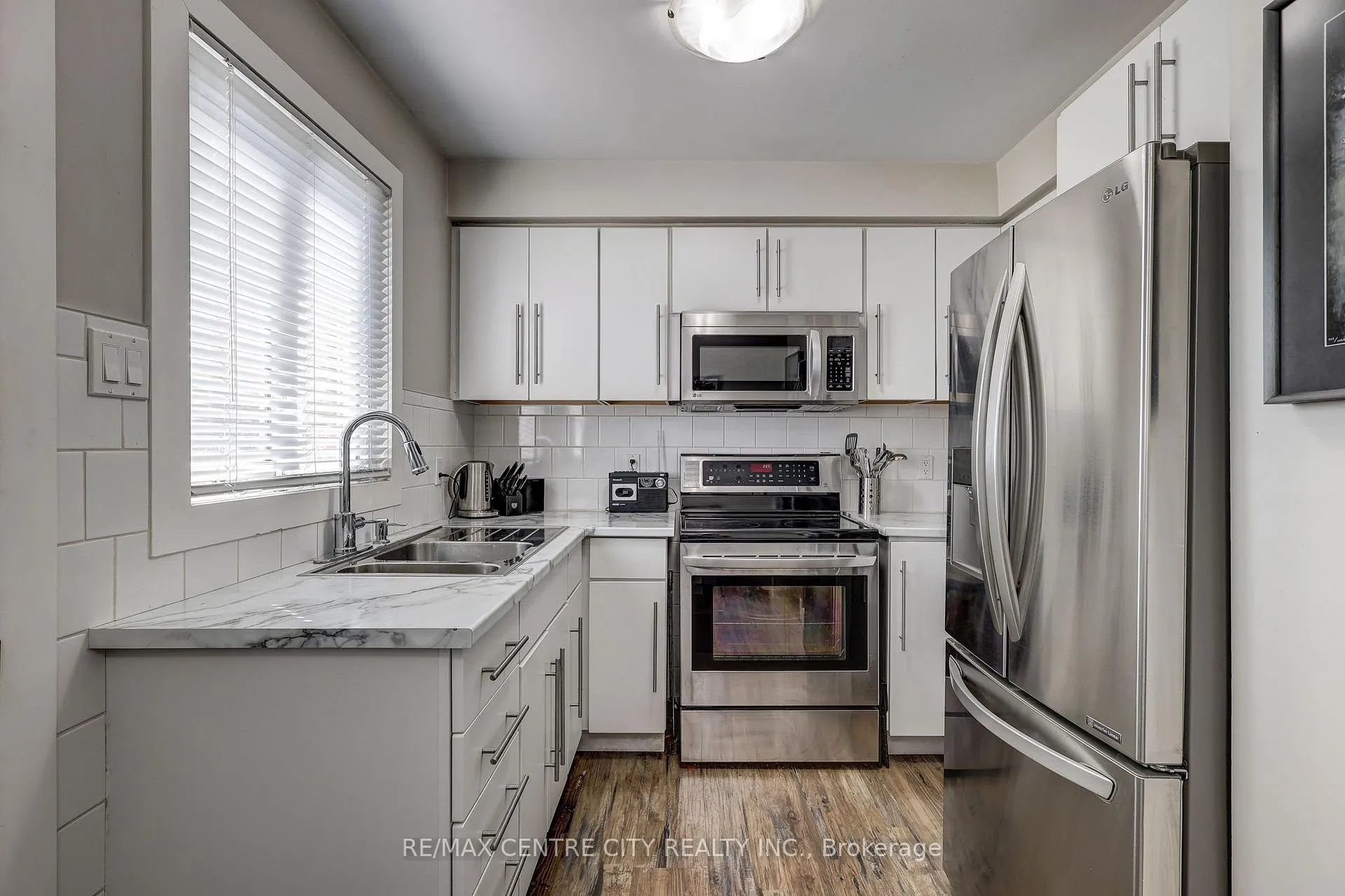 Photo 5 of Unit 5, 1443 Huron Street, London, East D — HOMEH