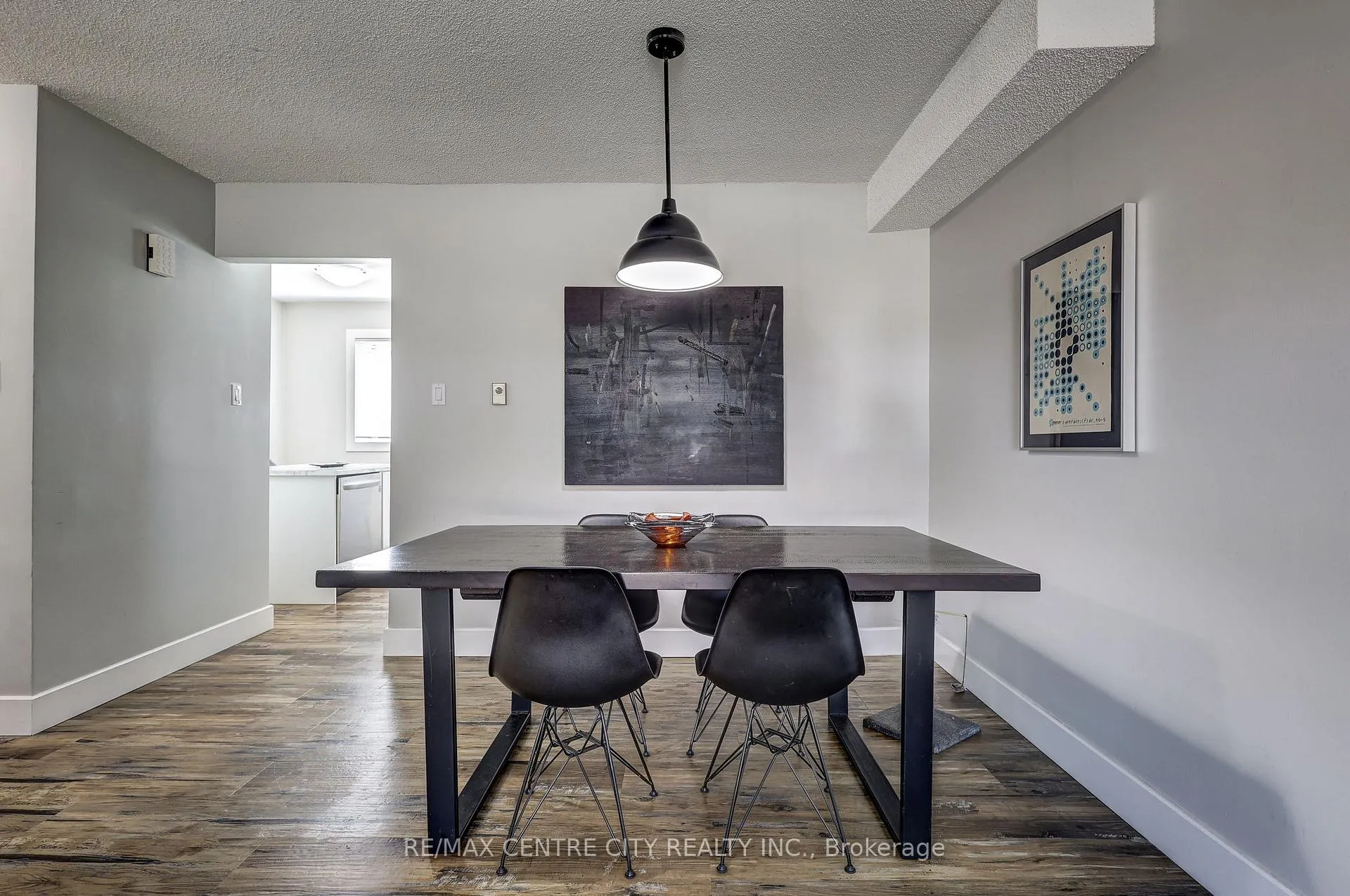 Photo 10 of Unit 5, 1443 Huron Street, London, East D — HOMEH