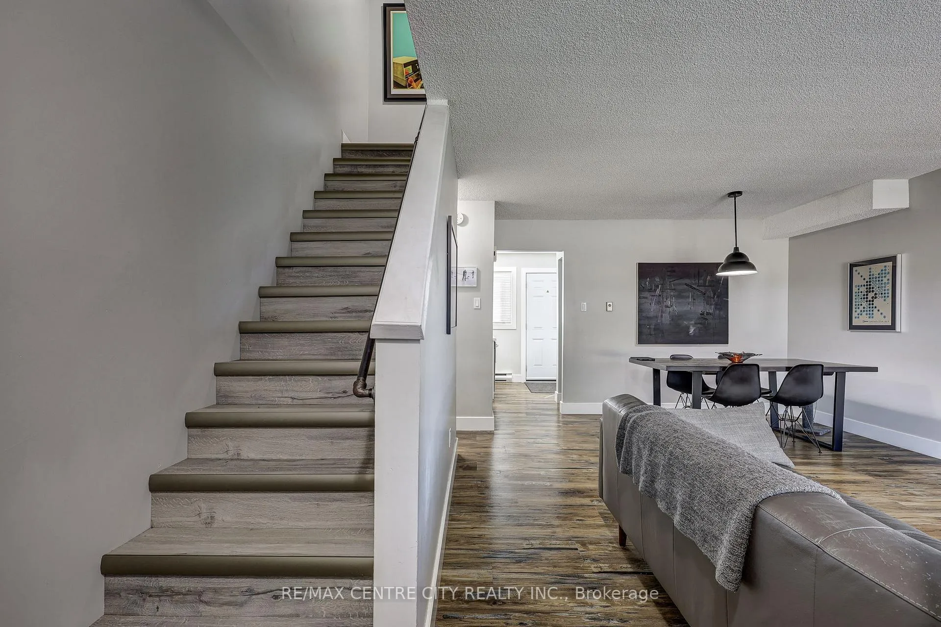 Photo 20 of Unit 5, 1443 Huron Street, London, East D — HOMEH