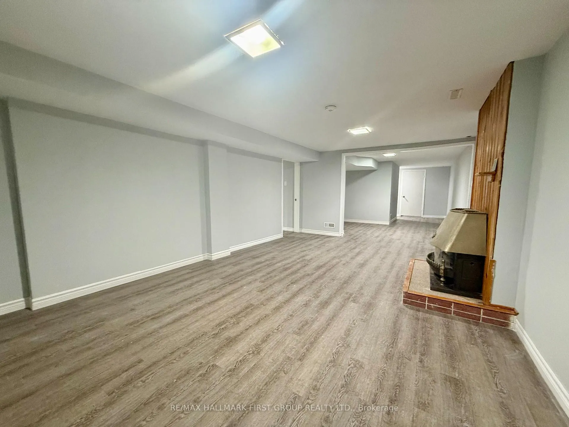 Photo 5 of 36 Mcclarnan Road, Ajax, South East — HOMEH