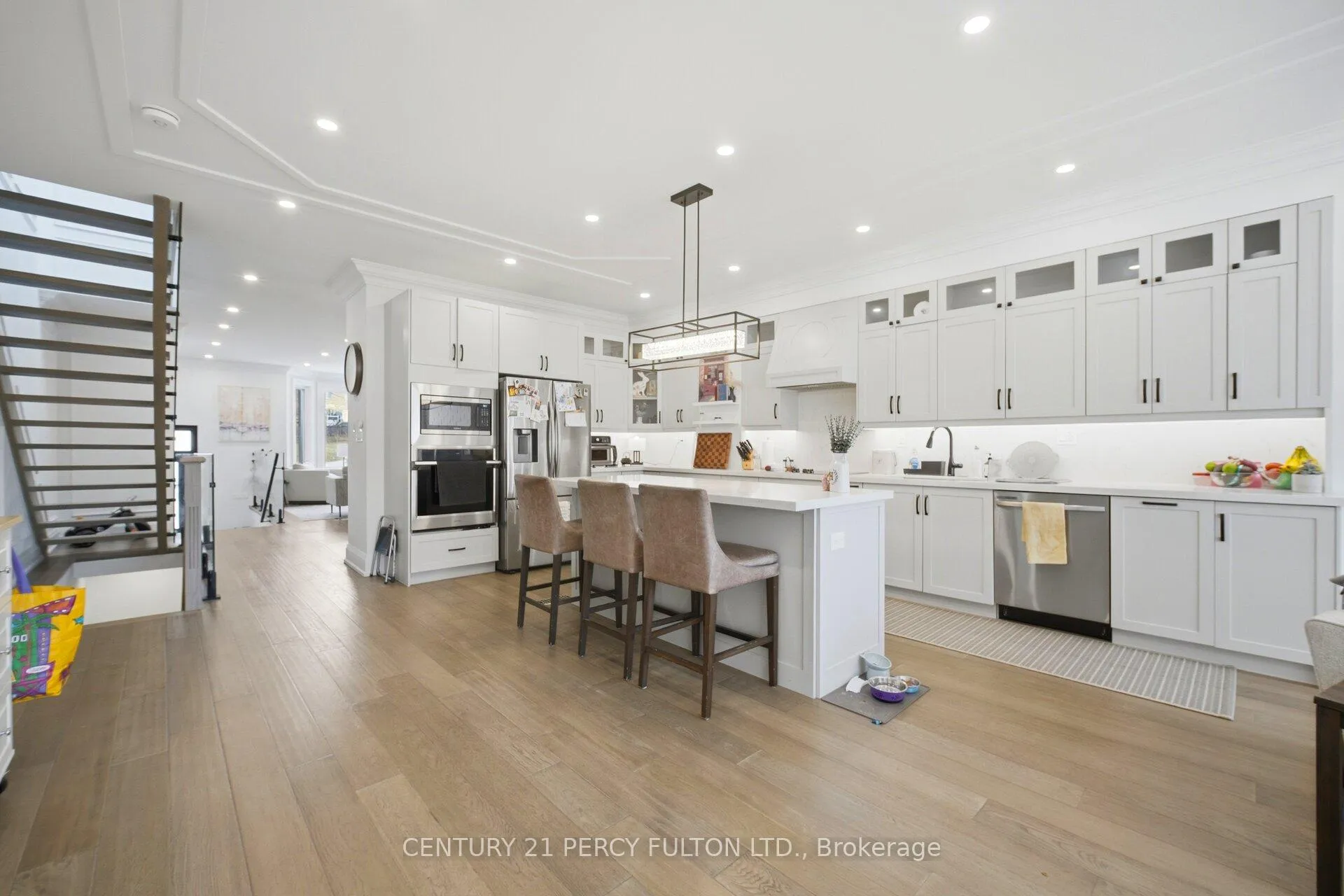 Photo 12 of 195 Danforth Road, Scarborough, Oakridge — HOMEH
