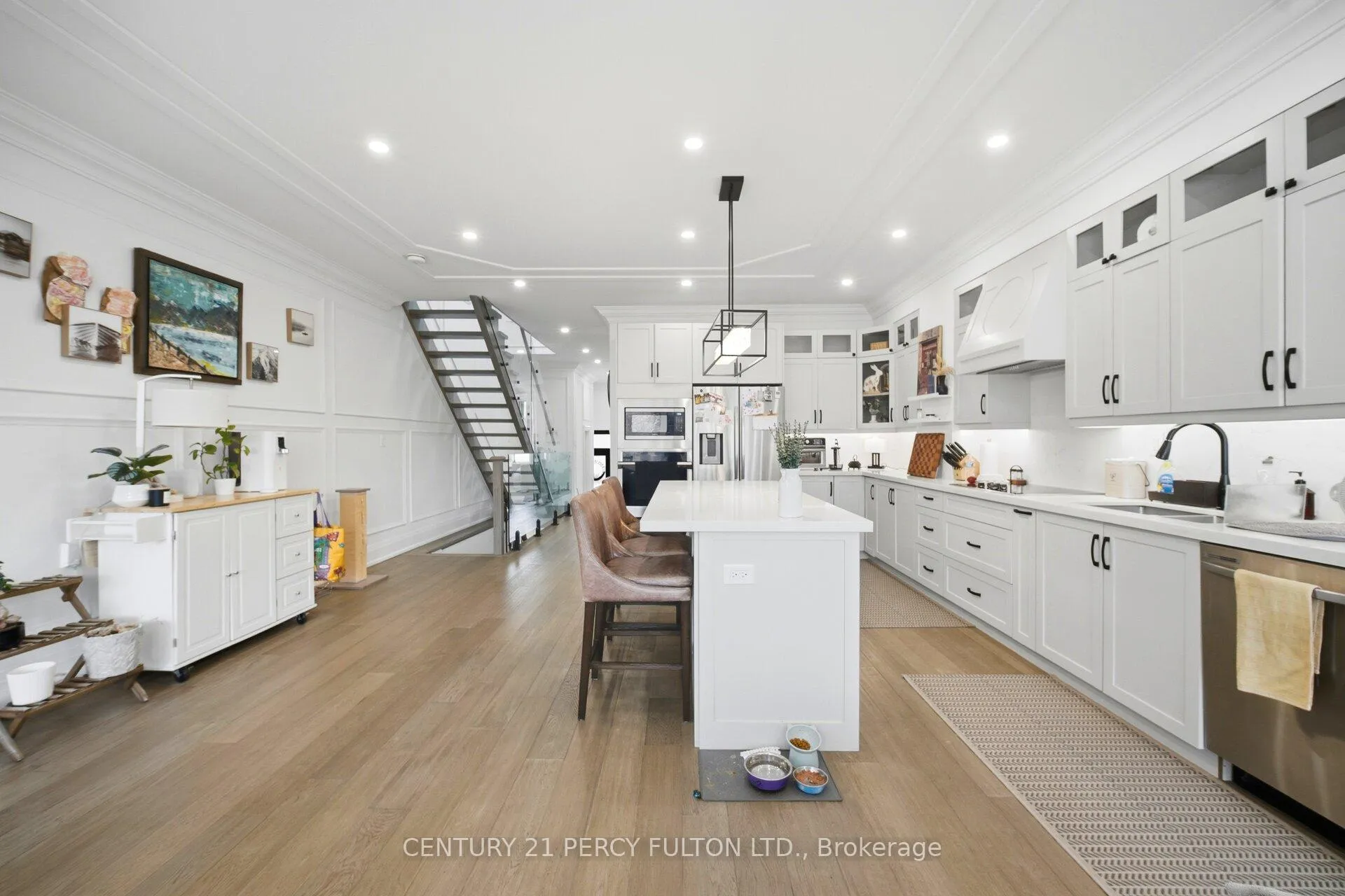 Photo 13 of 195 Danforth Road, Scarborough, Oakridge — HOMEH