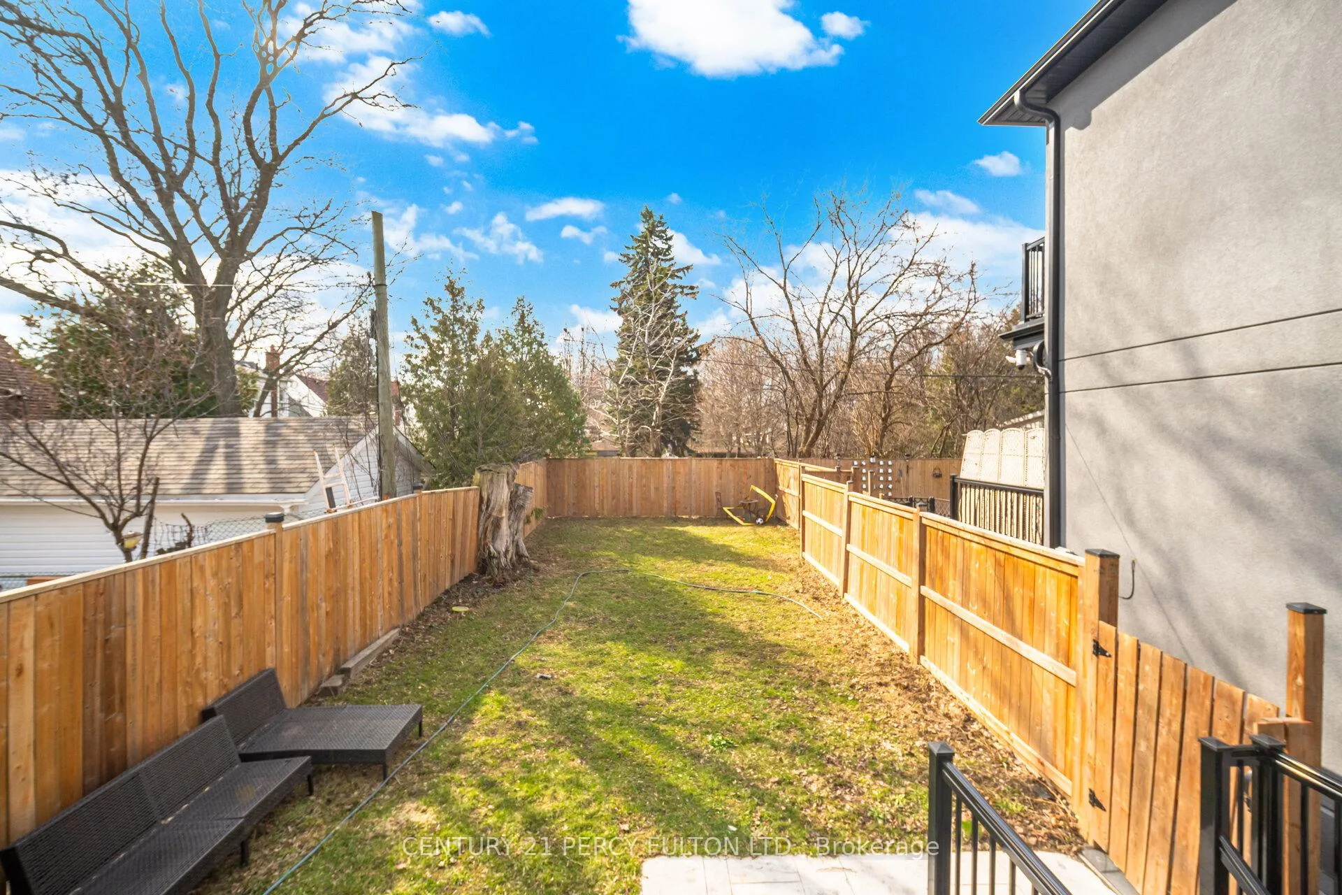 Photo 48 of 195 Danforth Road, Scarborough, Oakridge — HOMEH