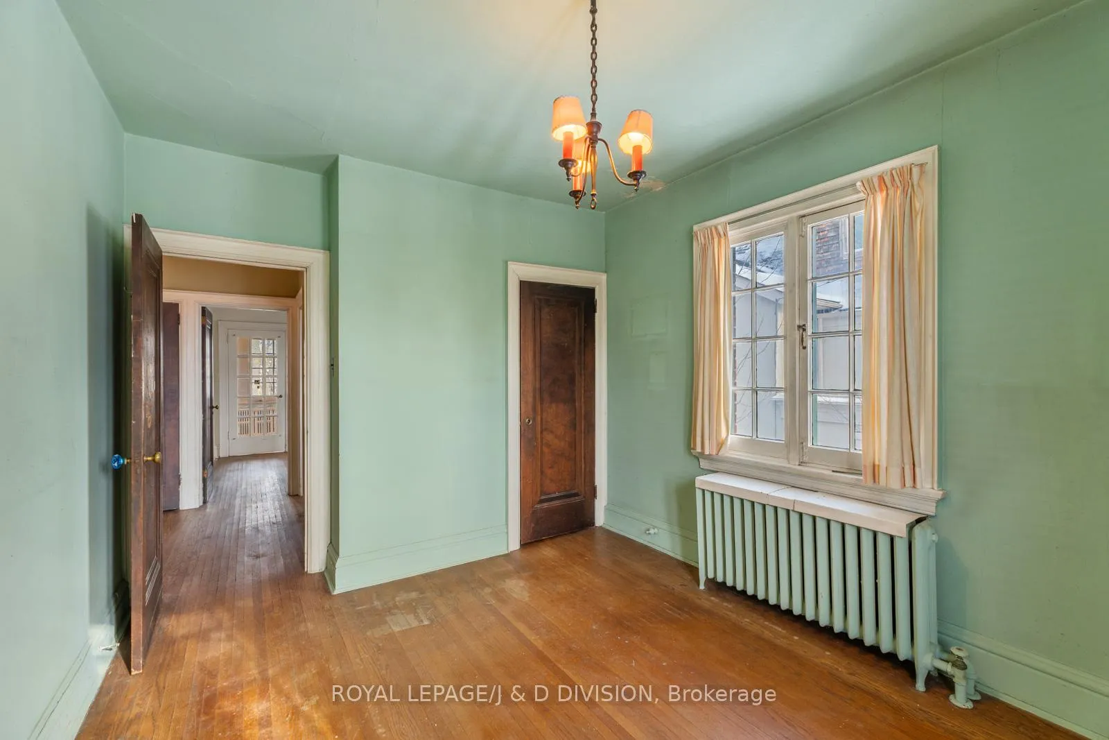 Photo 19 of 64 Heathdale Road, Toronto, Humewood-Cedarvale — HOMEH
