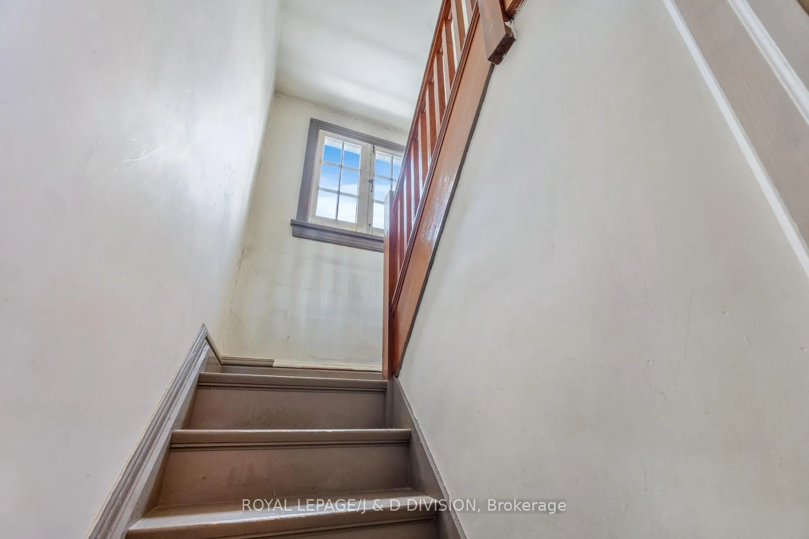 Photo 20 of 64 Heathdale Road, Toronto, Humewood-Cedarvale — HOMEH