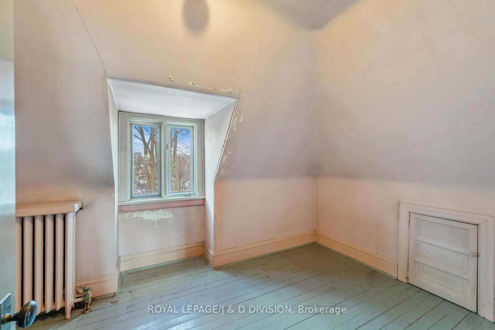 Photo 21 of 64 Heathdale Road, Toronto, Humewood-Cedarvale — HOMEH