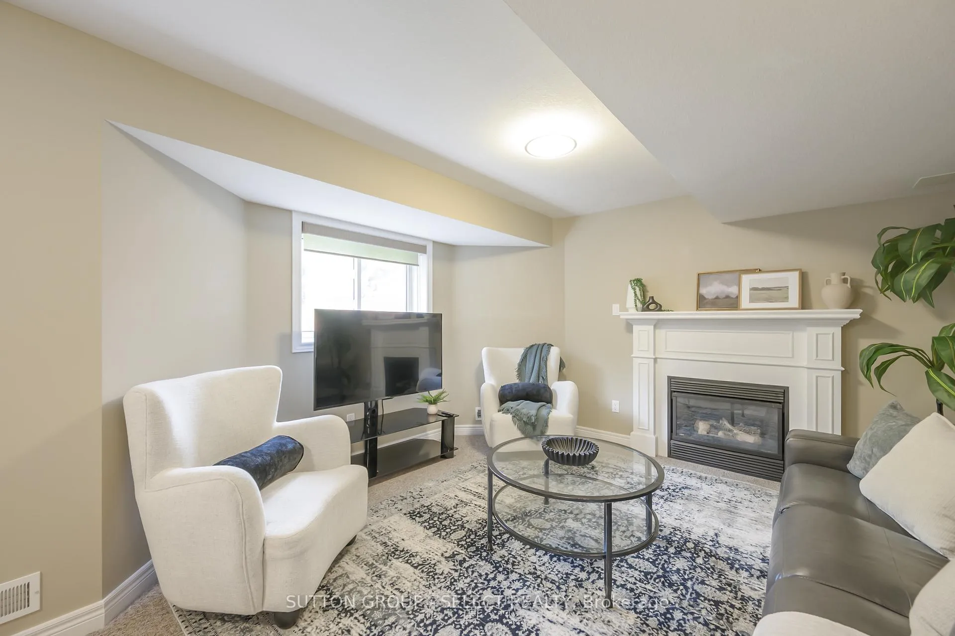 Photo 44 of 45 Shaw Valley Drive, St. Thomas — HOMEH
