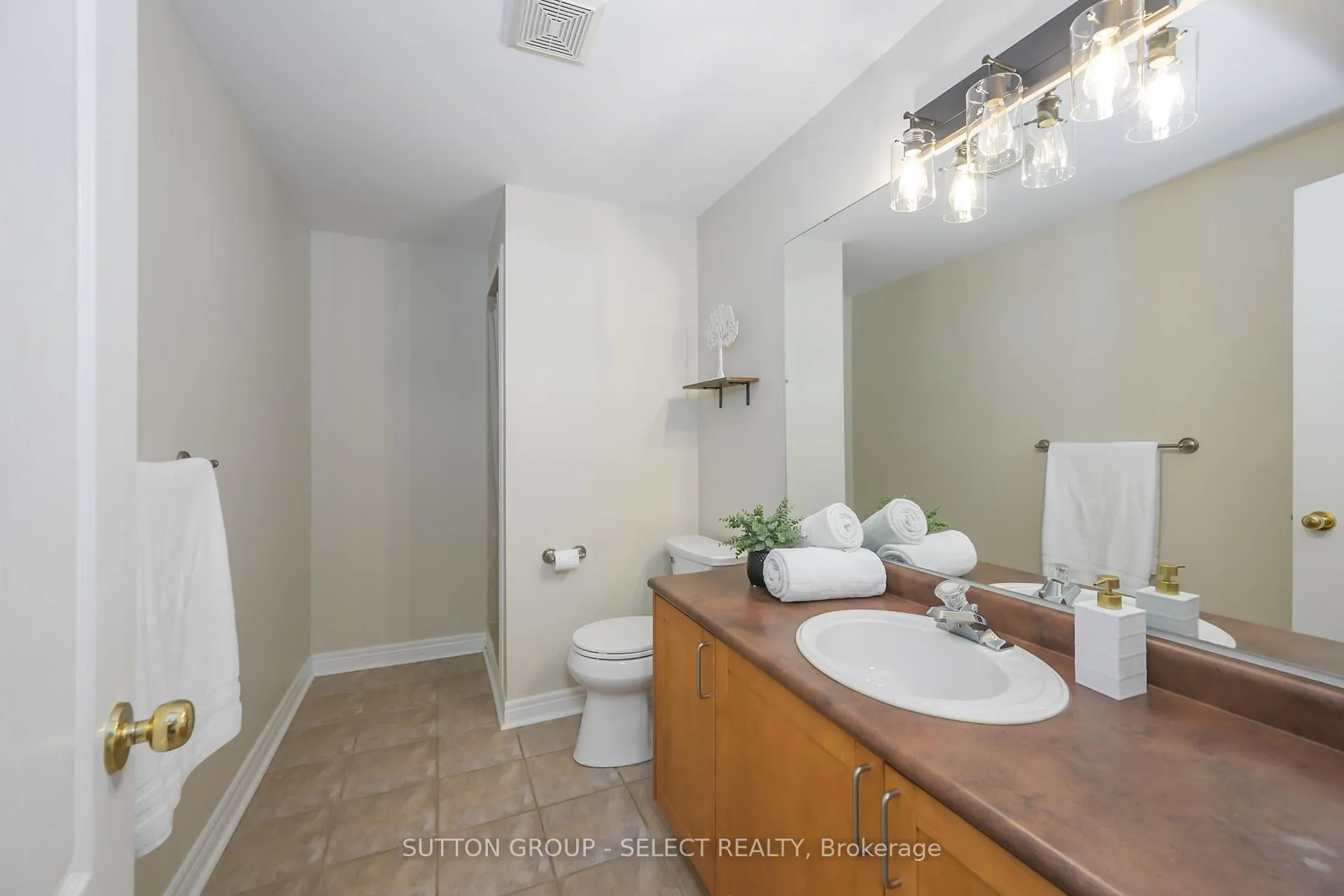 Photo 49 of 45 Shaw Valley Drive, St. Thomas — HOMEH