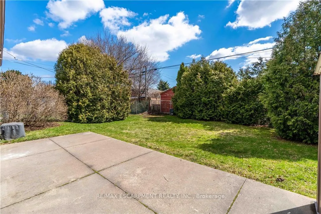 Photo 37 of 67 Toby Crescent, Hamilton, Huntington — HOMEH