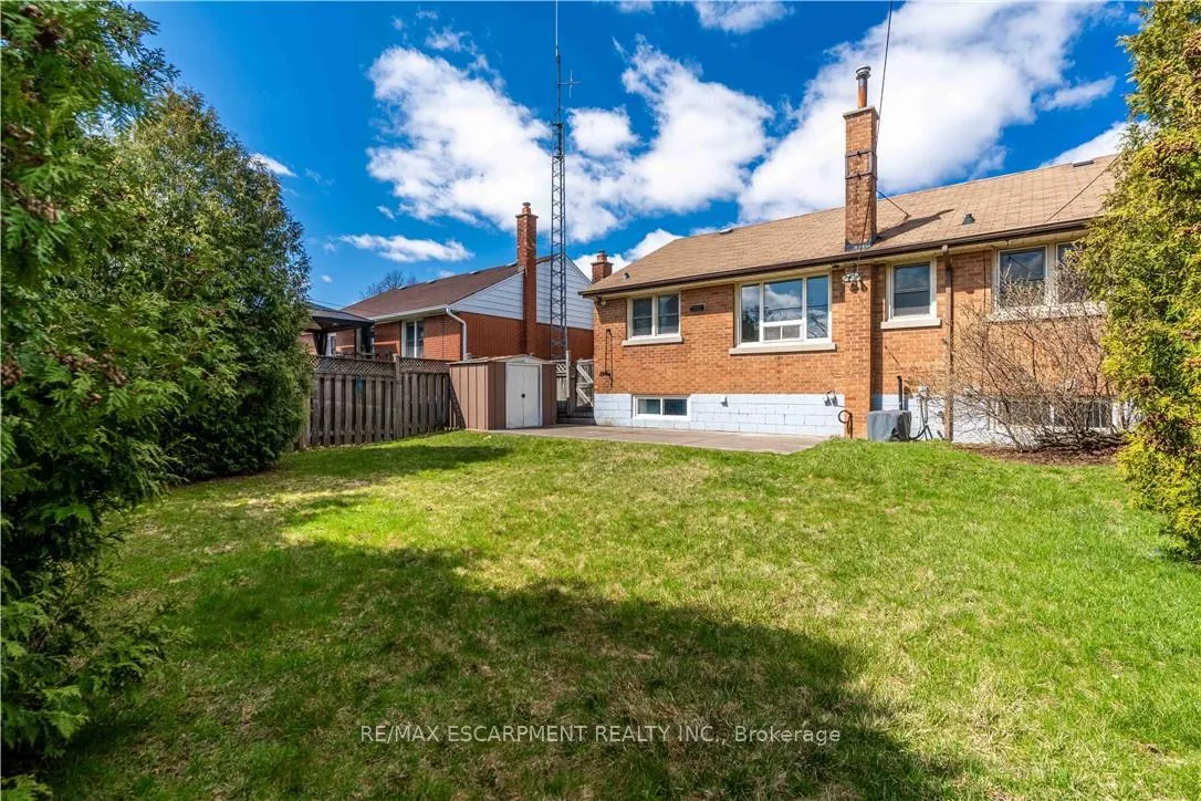 Photo 39 of 67 Toby Crescent, Hamilton, Huntington — HOMEH