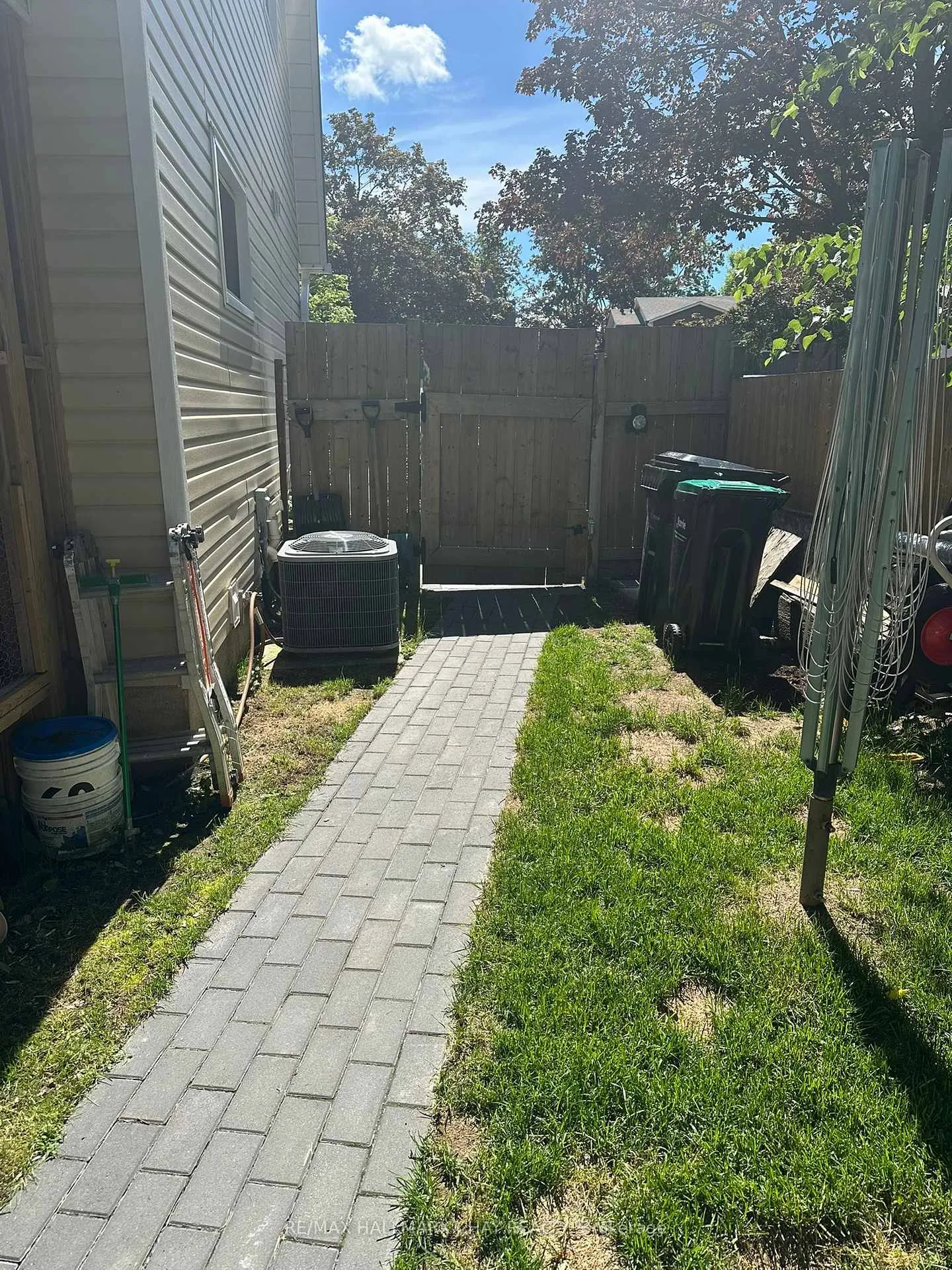 Photo 37 of 15 Wilde Place, Barrie, Letitia Heights — HOMEH