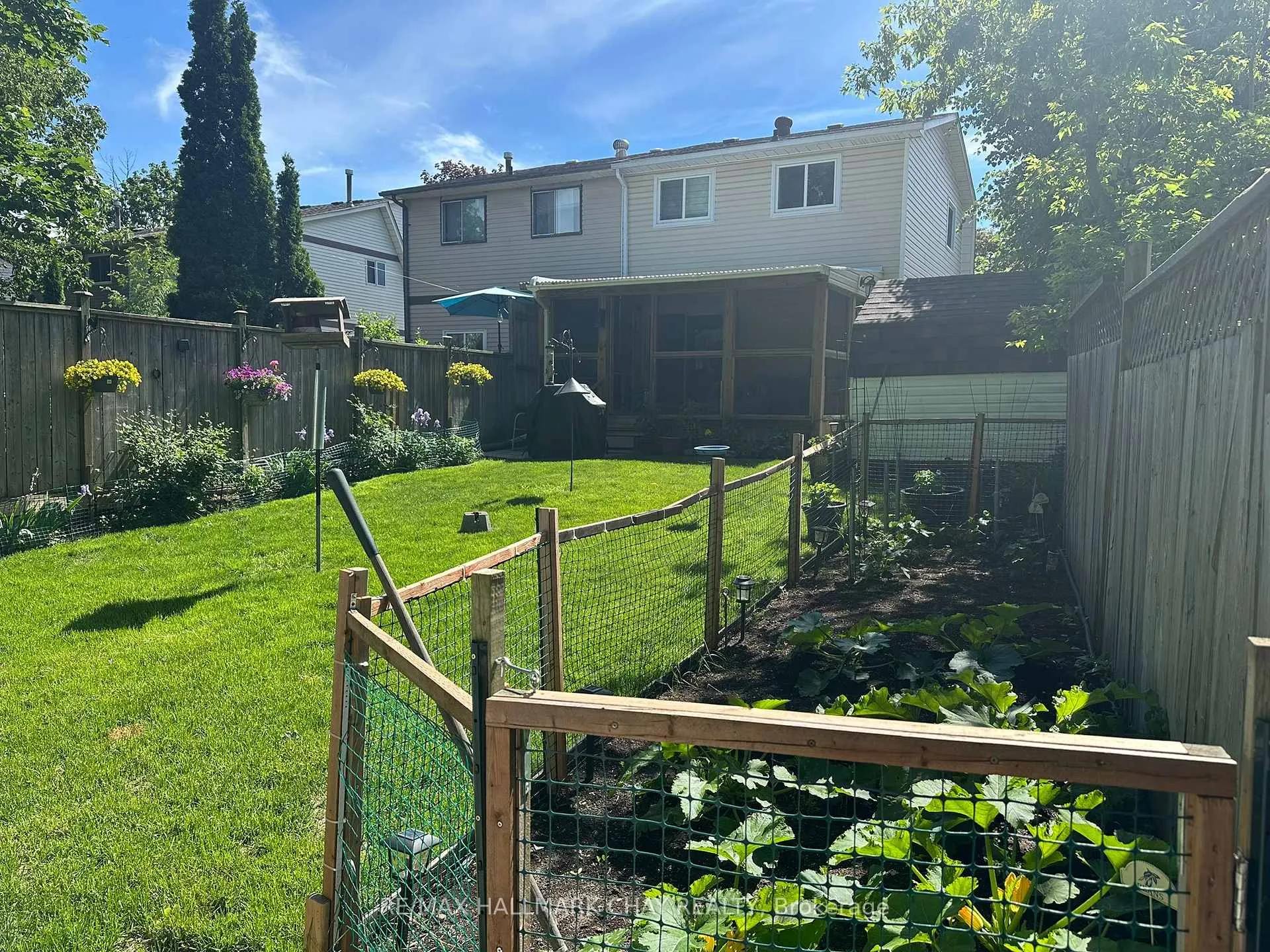 Photo 43 of 15 Wilde Place, Barrie, Letitia Heights — HOMEH