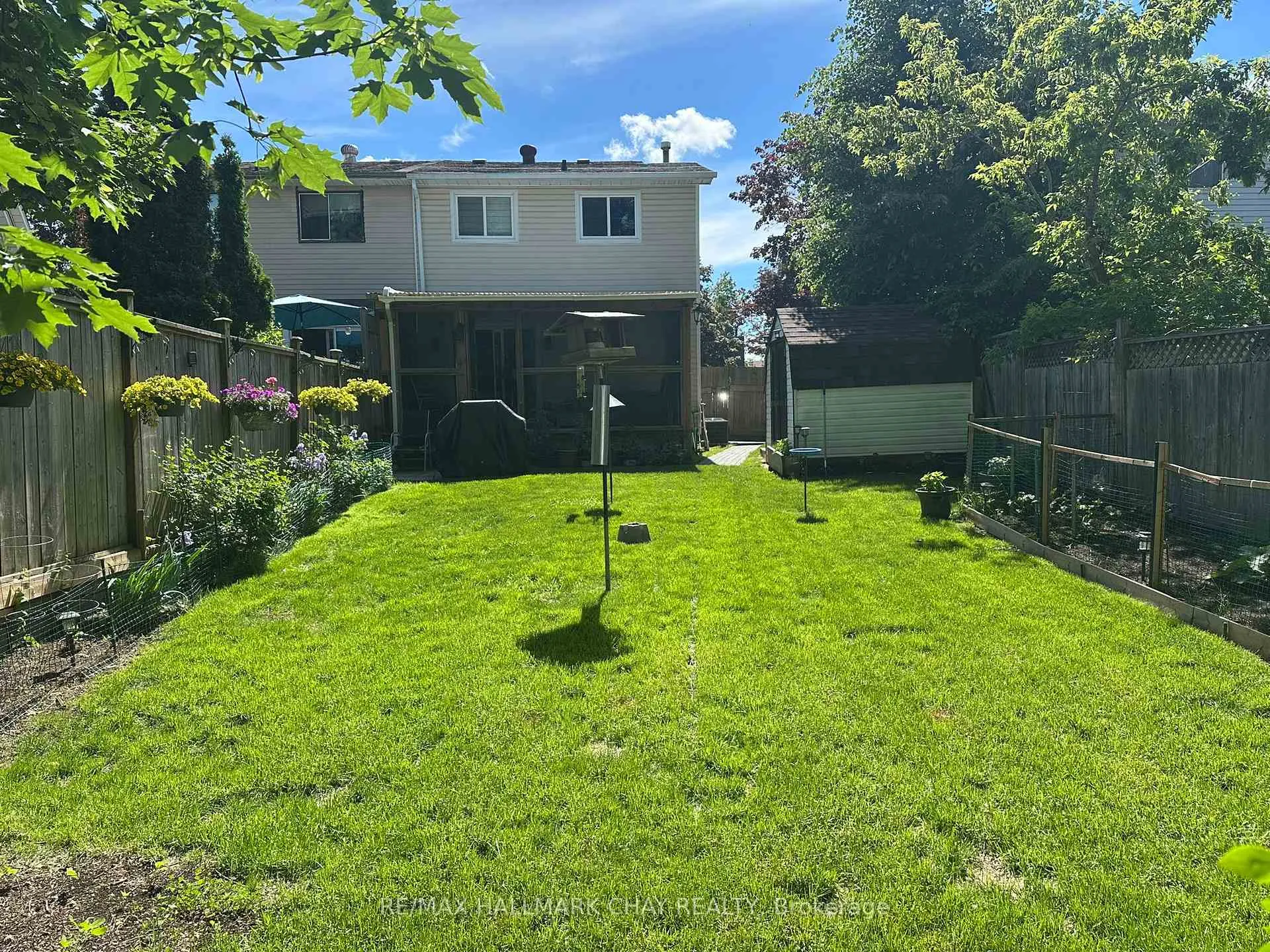 Photo 44 of 15 Wilde Place, Barrie, Letitia Heights — HOMEH
