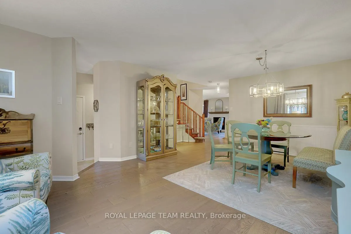 Photo 5 of 191 Cresthaven Drive, Ottawa, Barrhaven East — HOMEH
