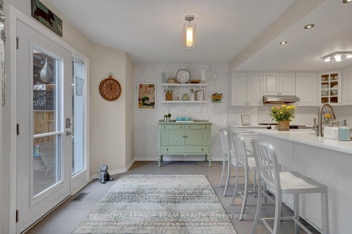 Photo 12 of 191 Cresthaven Drive, Ottawa, Barrhaven East — HOMEH