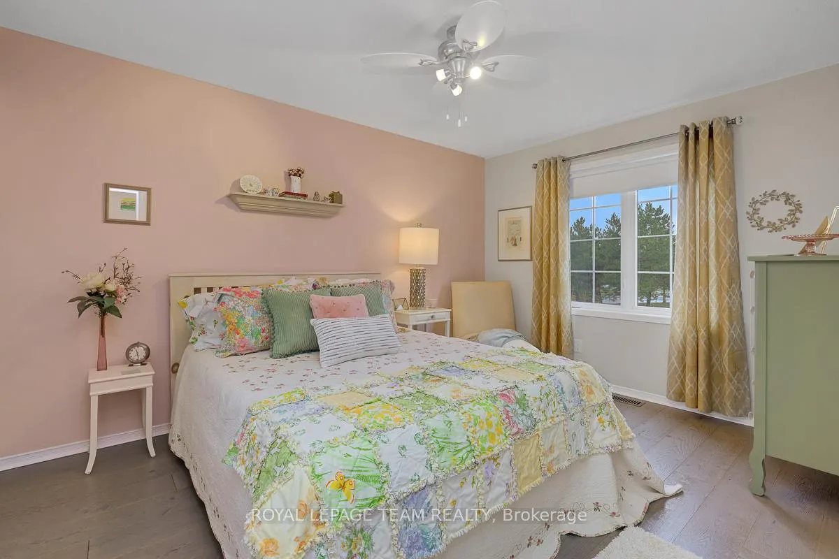 Photo 23 of 191 Cresthaven Drive, Ottawa, Barrhaven East — HOMEH