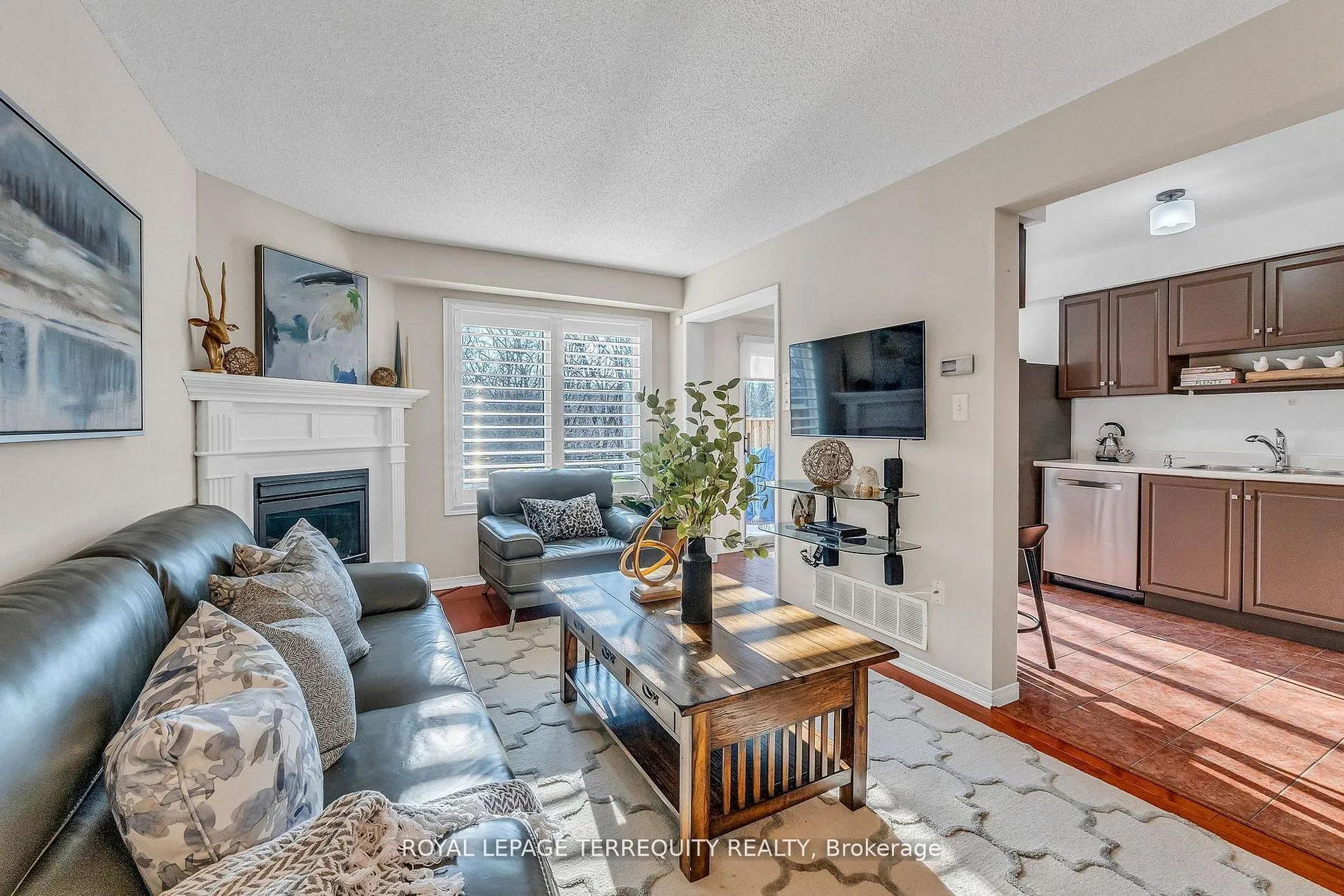 Photo 8 of Unit 25, 1276 Silvan Forest Drive, Burlington, Tansley — HOMEH