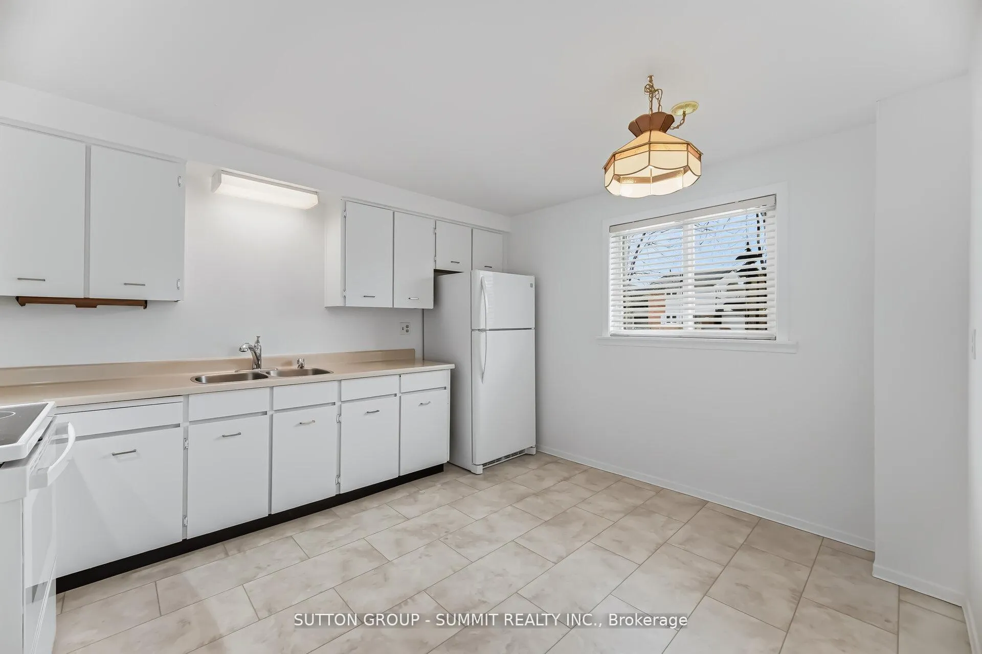 Photo 5 of 11 St Andrew's Court, Aurora, Hills of St Andrew — HOMEH