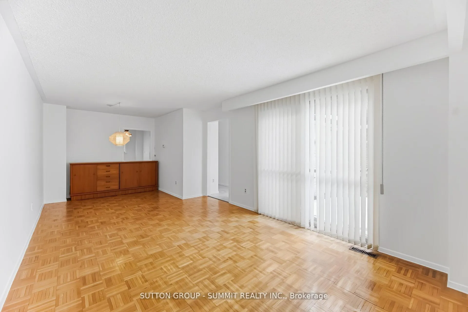 Photo 7 of 11 St Andrew's Court, Aurora, Hills of St Andrew — HOMEH
