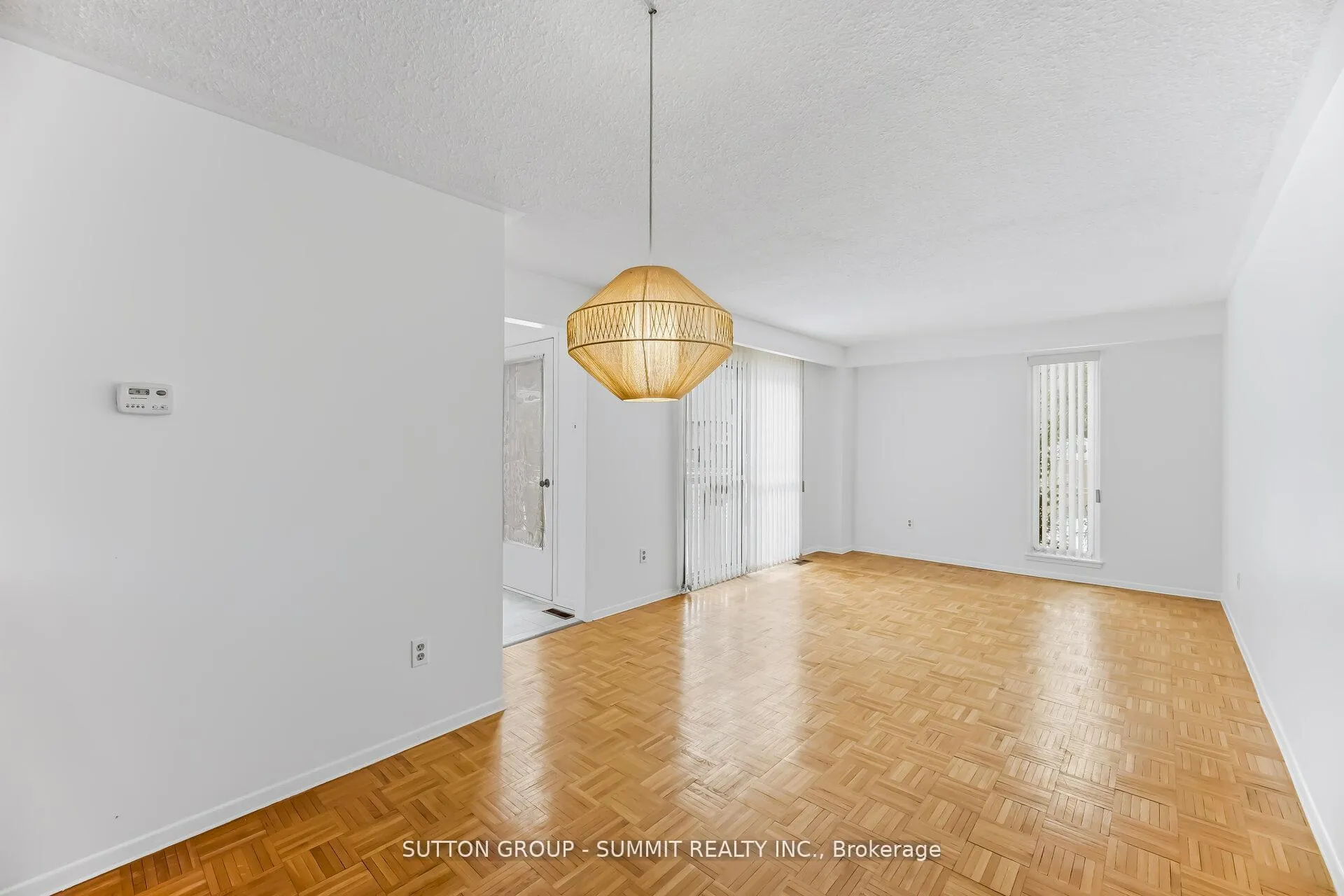 Photo 8 of 11 St Andrew's Court, Aurora, Hills of St Andrew — HOMEH