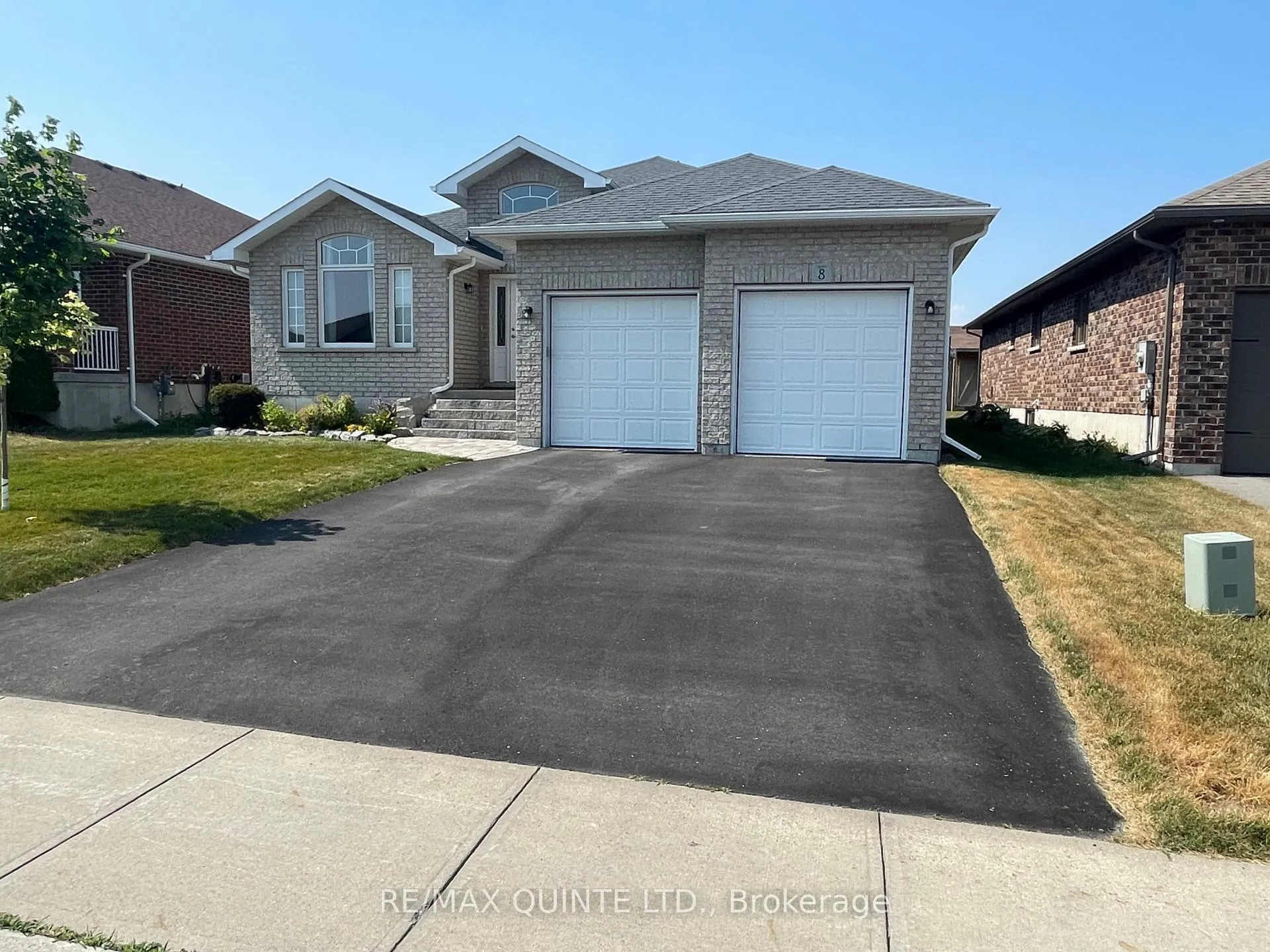 Front of 8 Crews Street