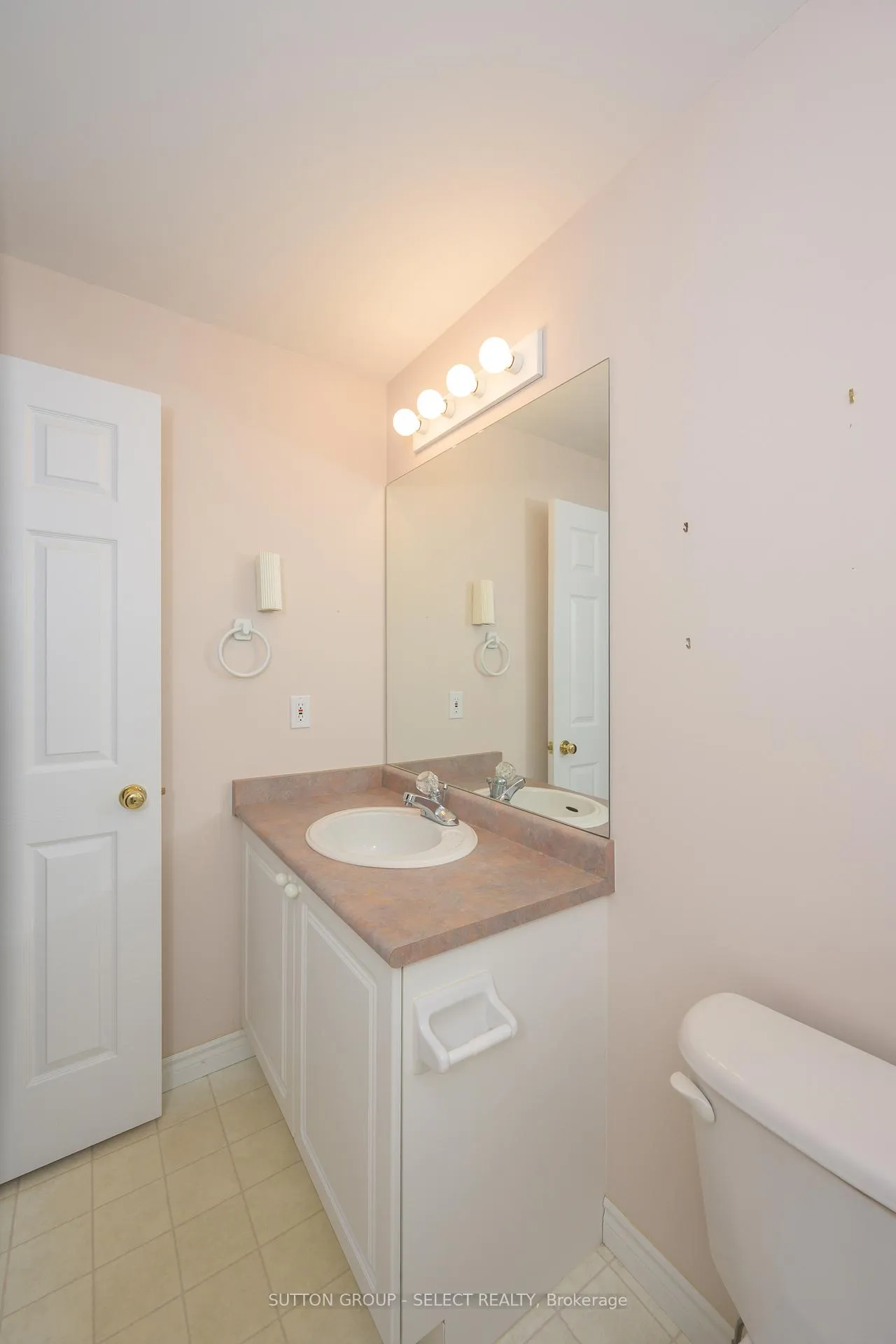 Photo 29 of Unit 10, 1241 Beaverbrook Avenue, London, North N — HOMEH