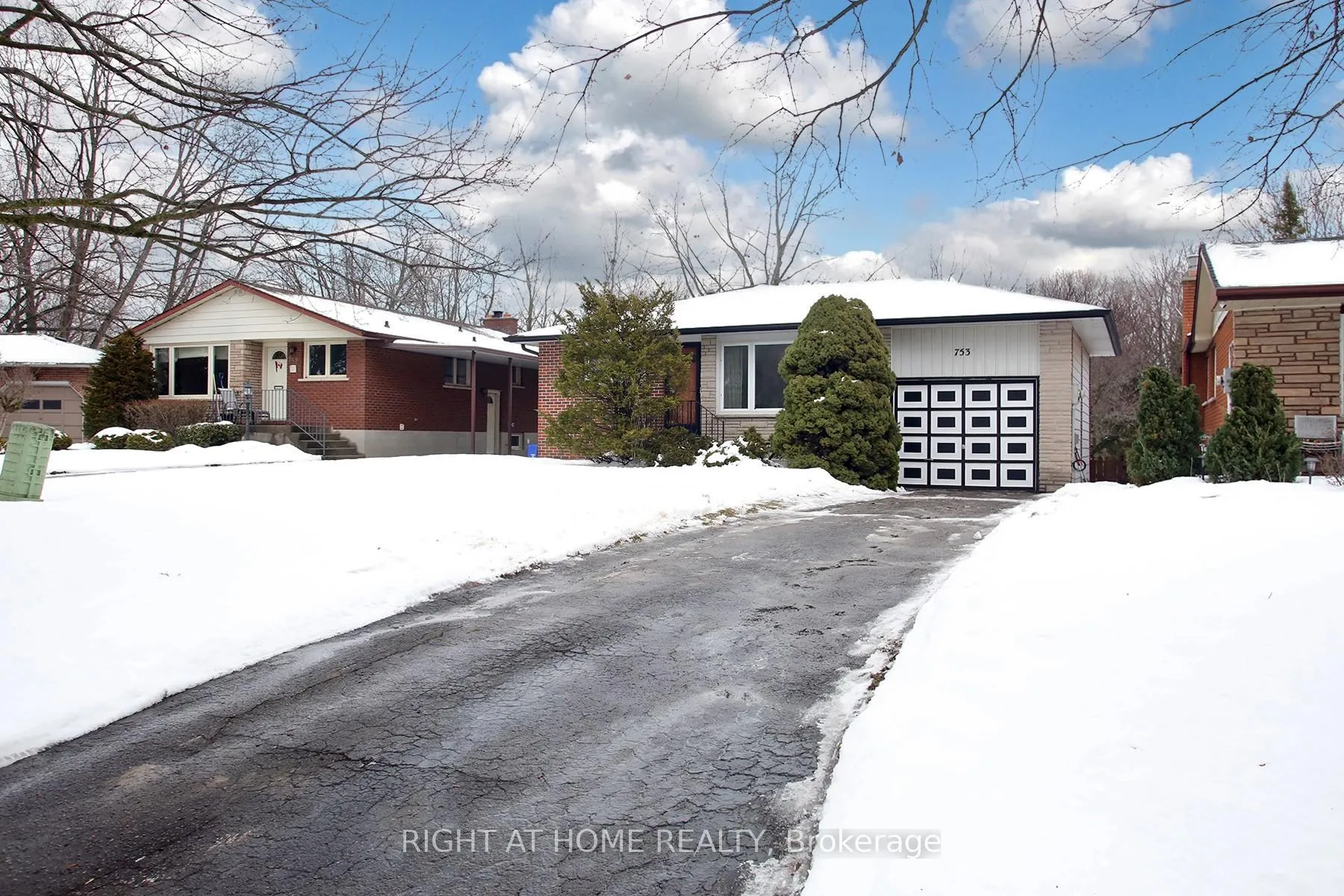 Front of 753 Tarn Court