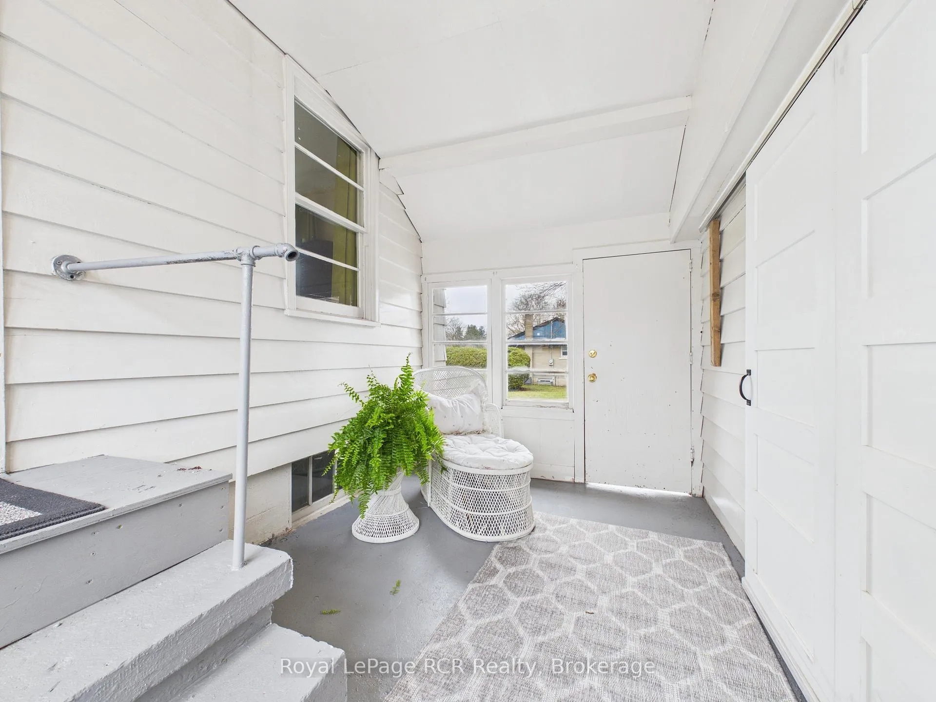 Photo 3 of 380 Winston Street E, North Perth, Listowel — HOMEH