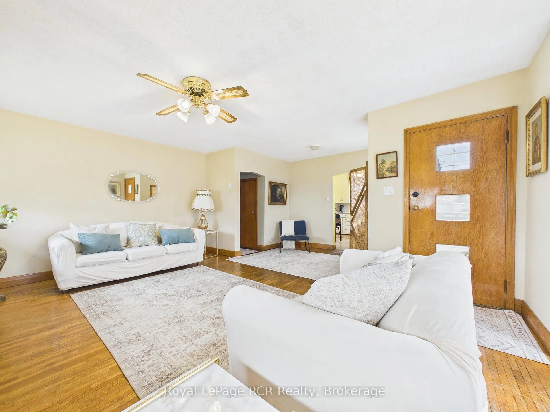 Photo 9 of 380 Winston Street E, North Perth, Listowel — HOMEH