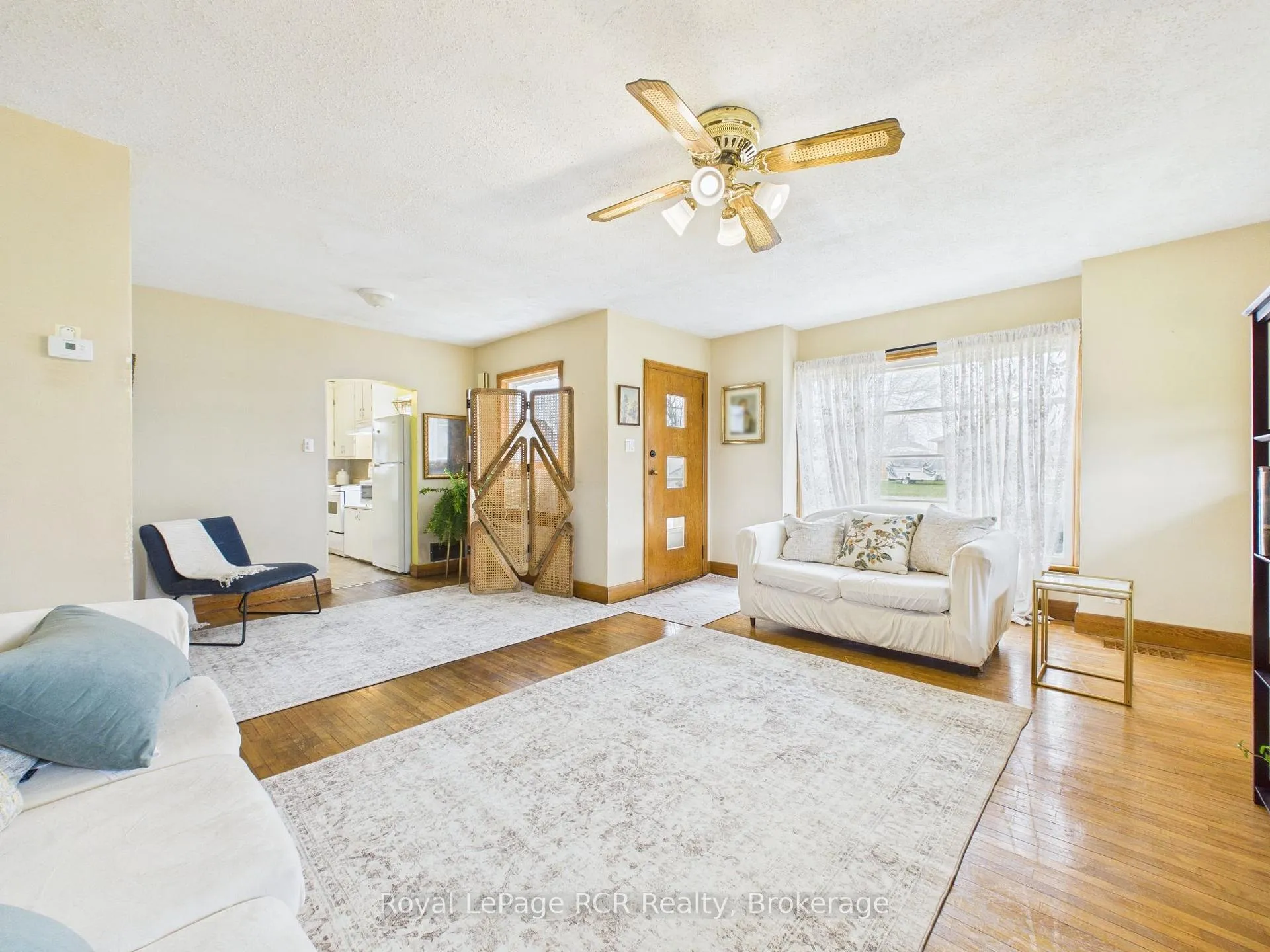 Photo 10 of 380 Winston Street E, North Perth, Listowel — HOMEH