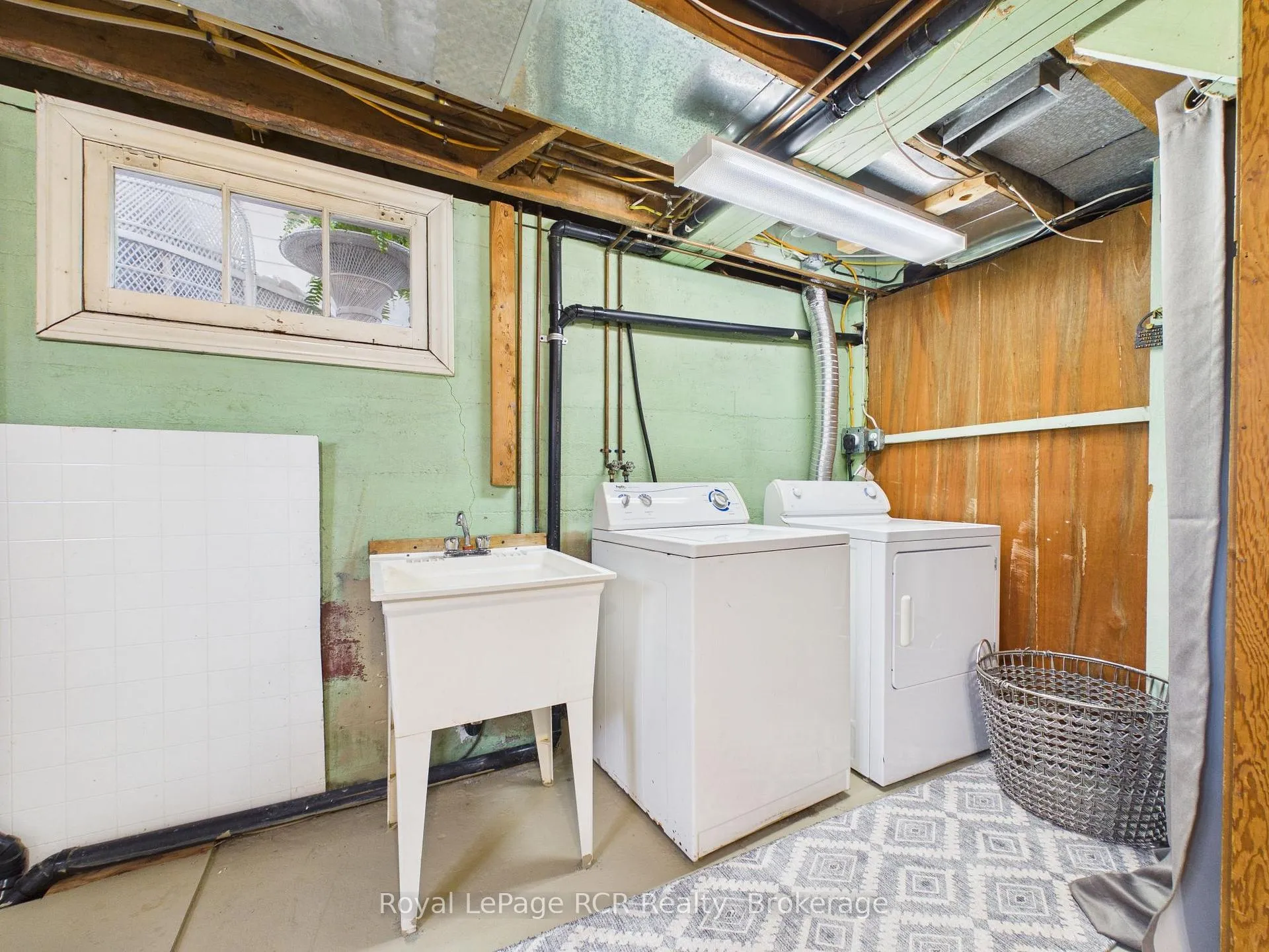 Photo 23 of 380 Winston Street E, North Perth, Listowel — HOMEH