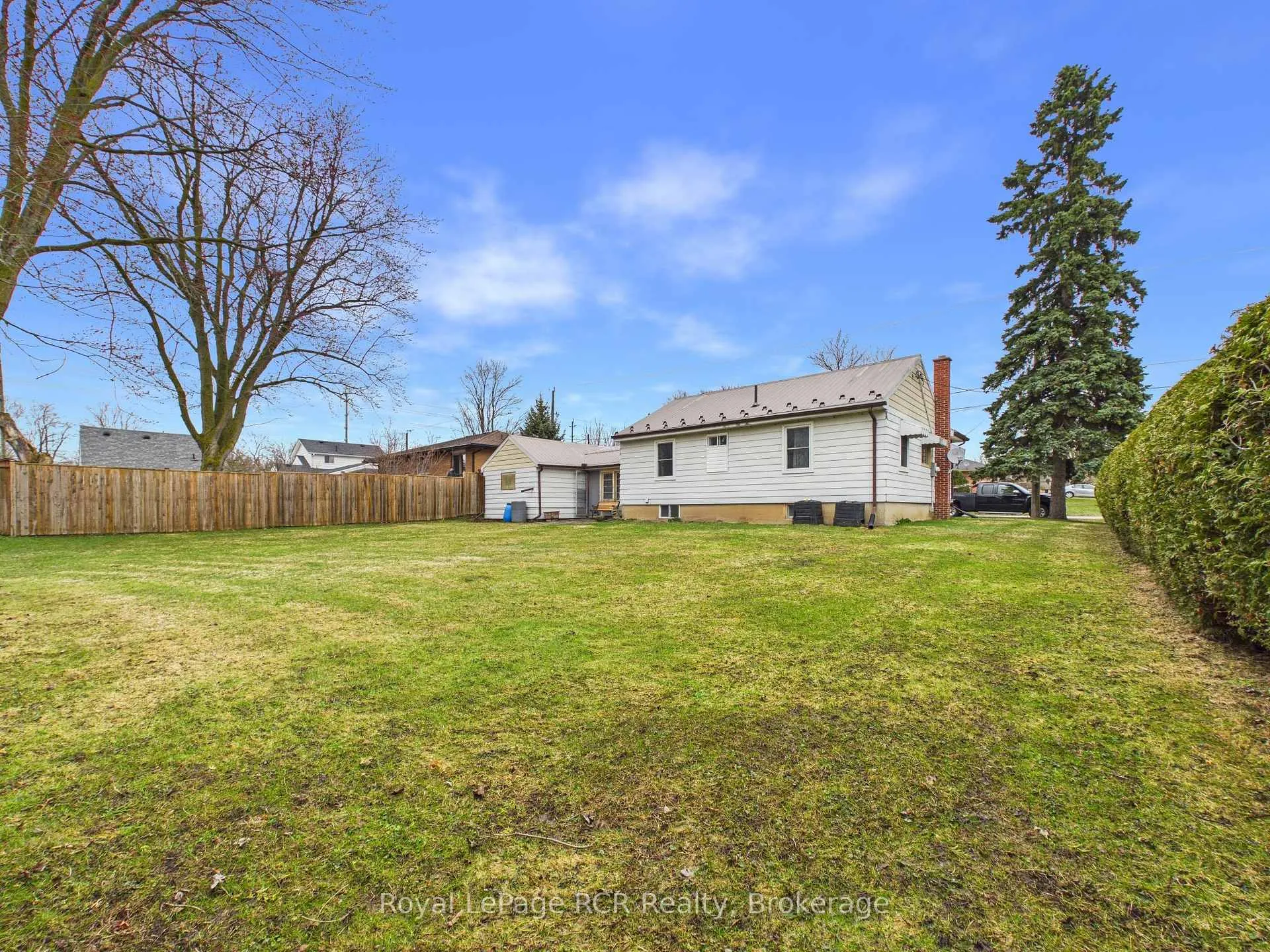 Photo 29 of 380 Winston Street E, North Perth, Listowel — HOMEH