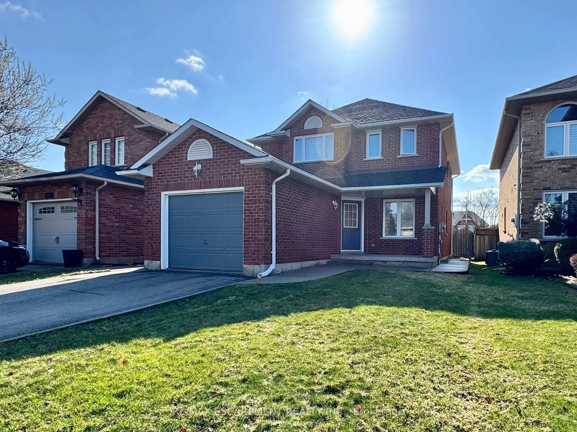 Photo 4 of 4126 Bianca Forest Drive, Burlington, Tansley — HOMEH