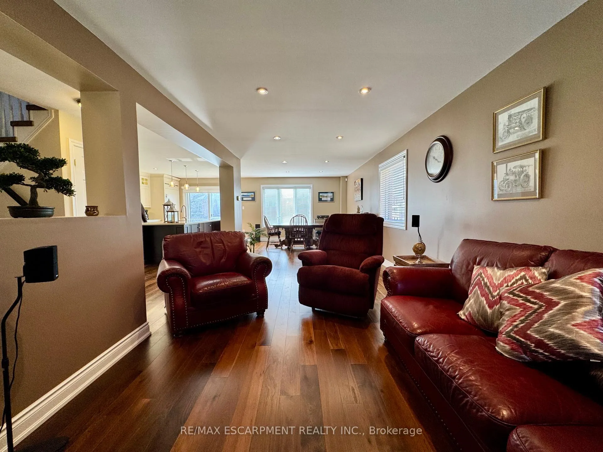 Photo 13 of 4126 Bianca Forest Drive, Burlington, Tansley — HOMEH
