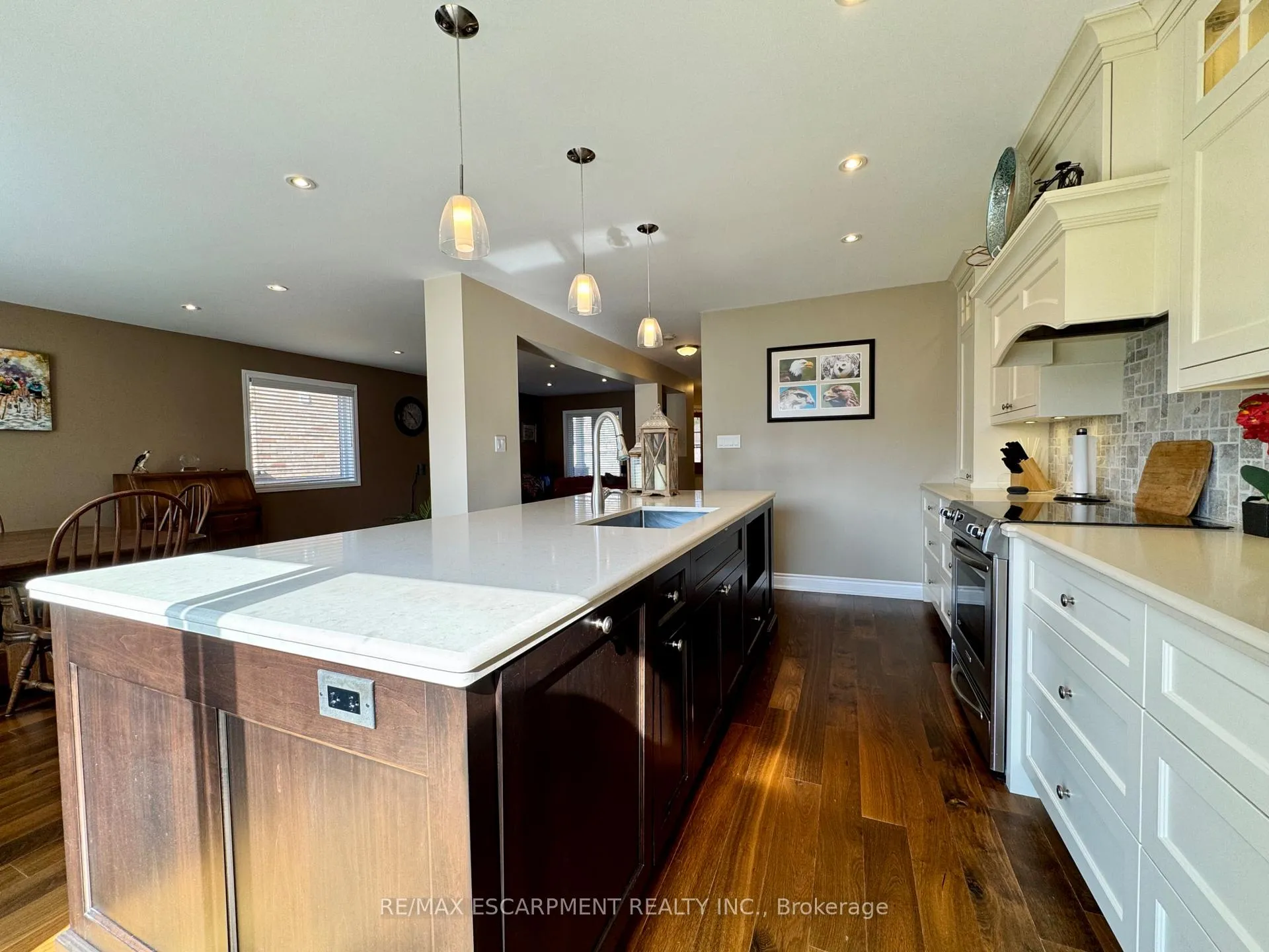 Photo 20 of 4126 Bianca Forest Drive, Burlington, Tansley — HOMEH