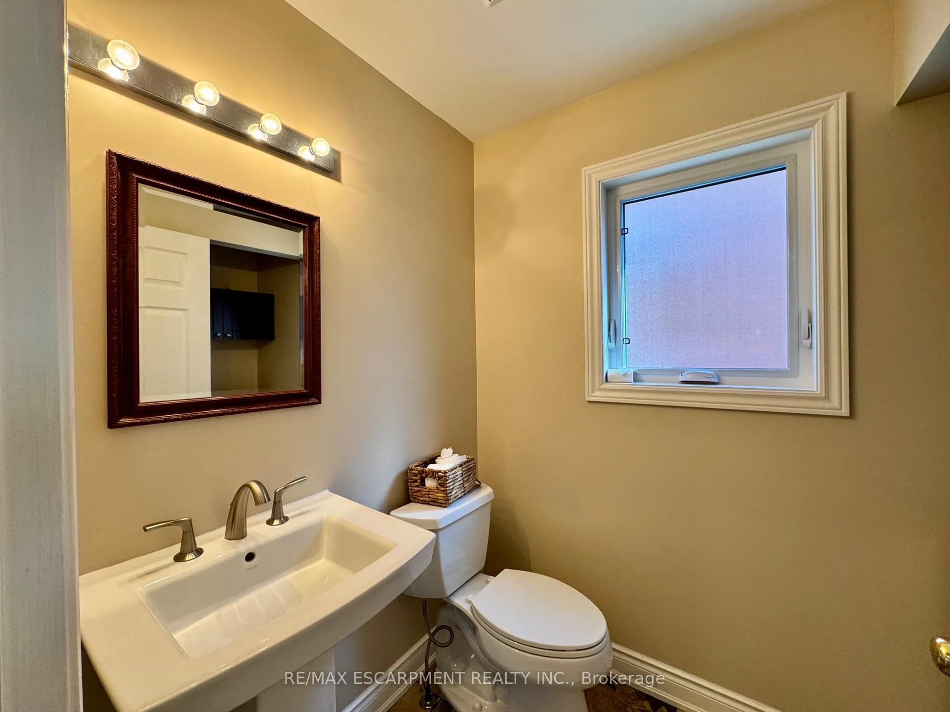 Photo 29 of 4126 Bianca Forest Drive, Burlington, Tansley — HOMEH