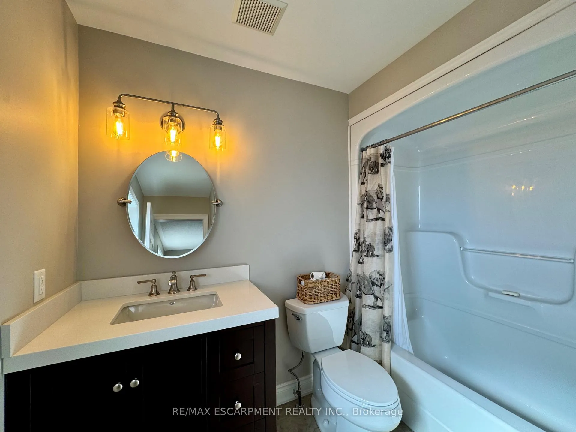Photo 35 of 4126 Bianca Forest Drive, Burlington, Tansley — HOMEH