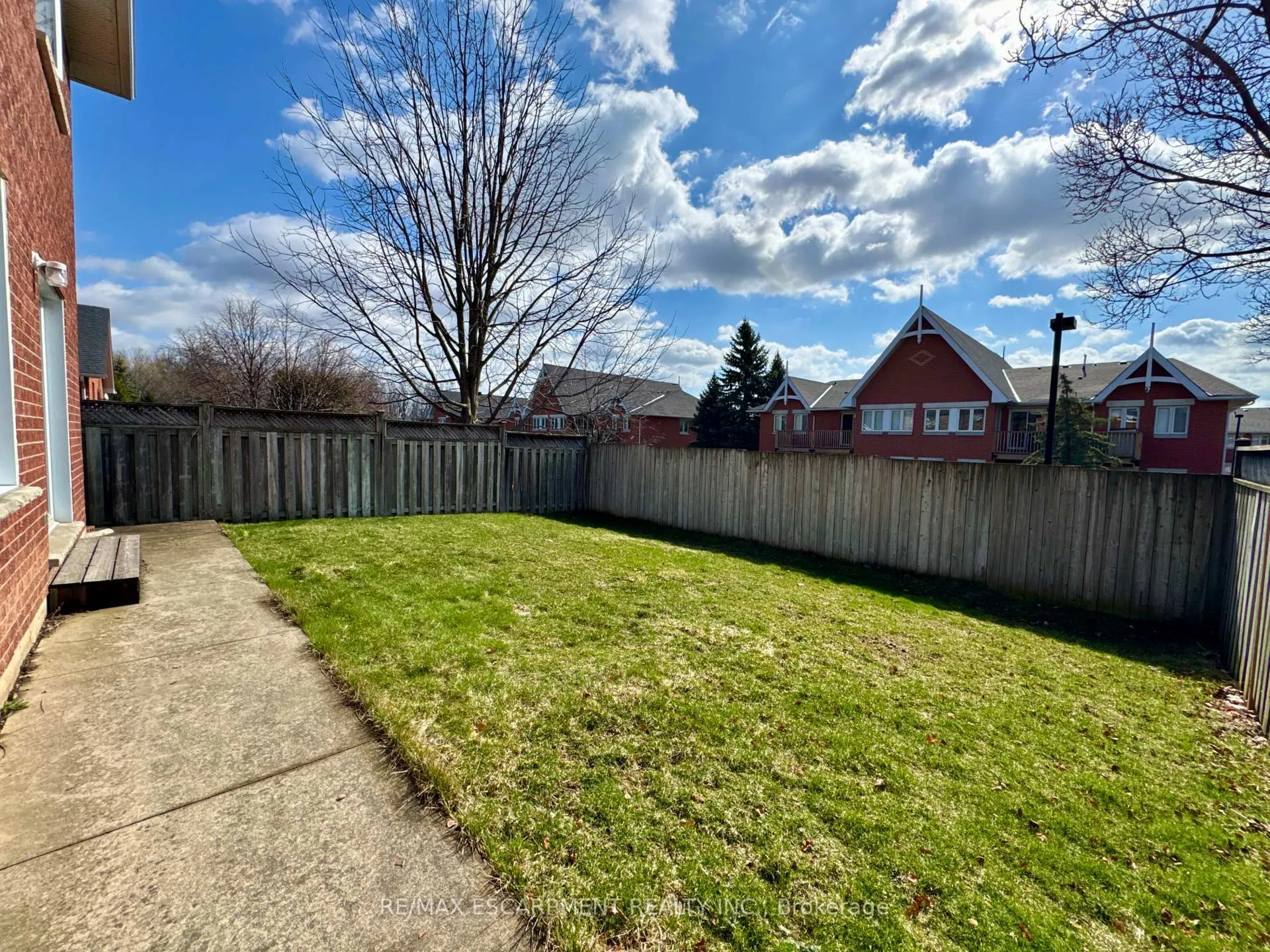 Photo 45 of 4126 Bianca Forest Drive, Burlington, Tansley — HOMEH
