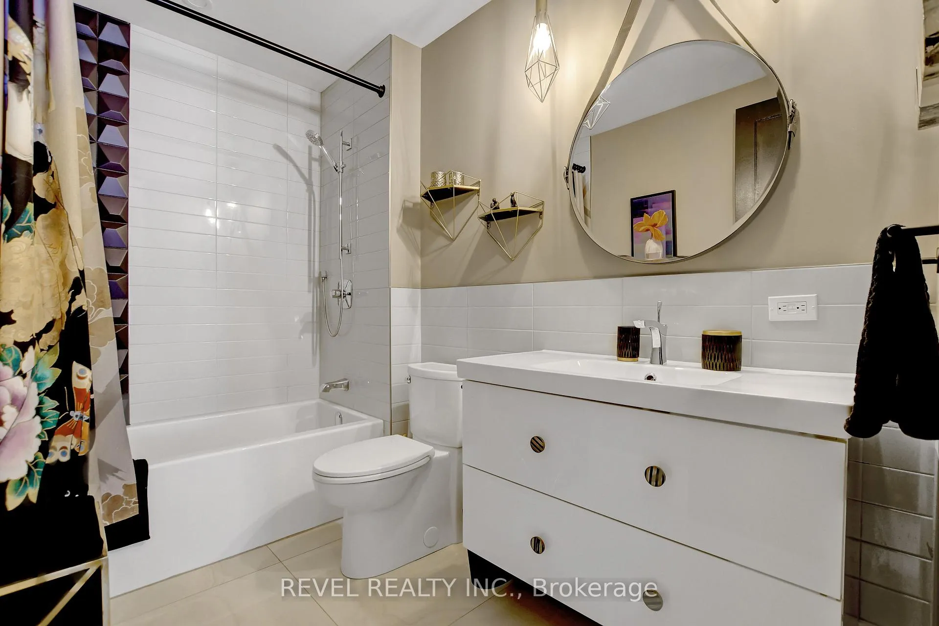 Photo 20 of 90 Powell Avenue, Ottawa, Glebe — HOMEH