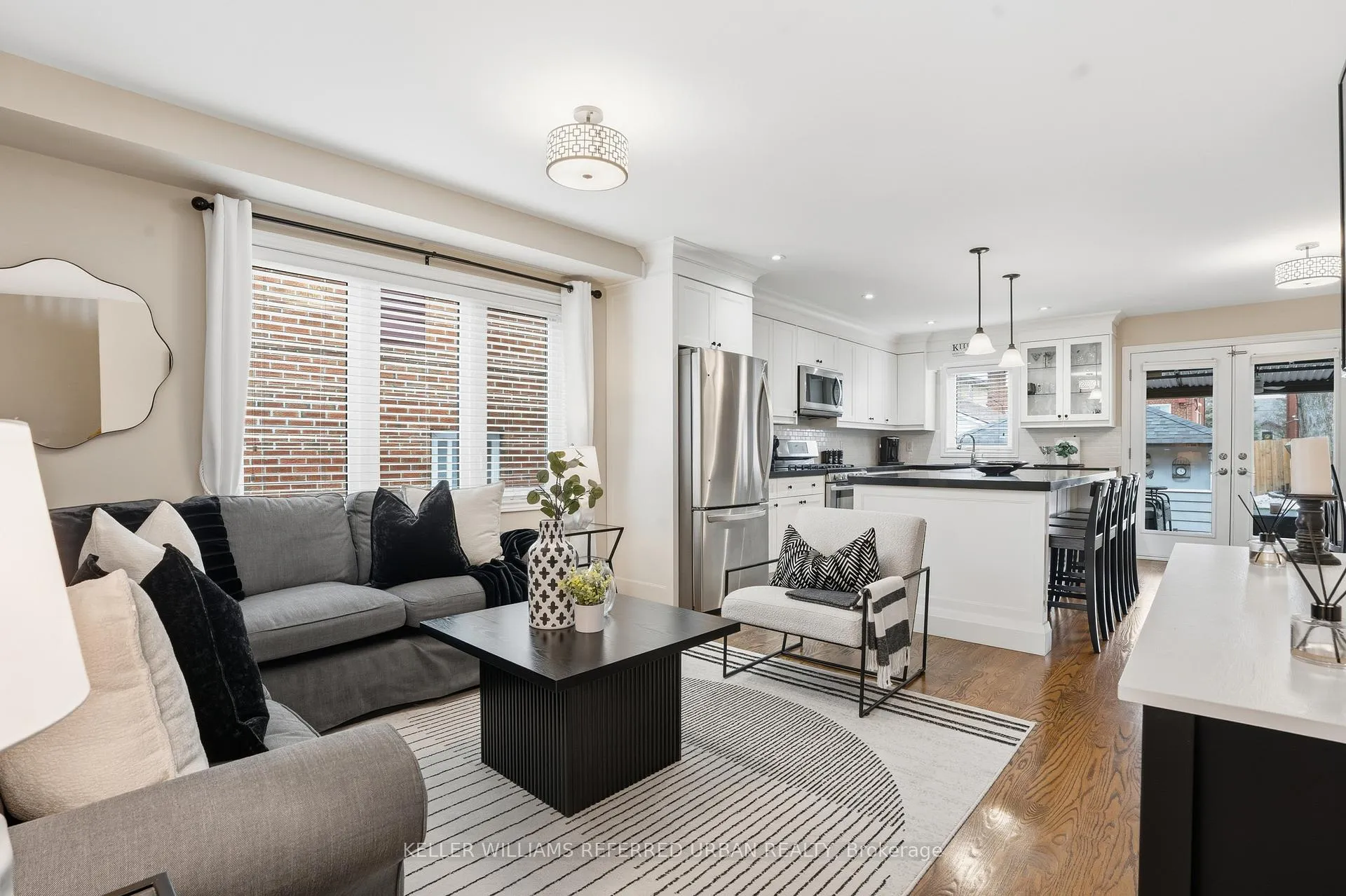 Photo 8 of 266 Melrose Street, Etobicoke, Mimico — HOMEH