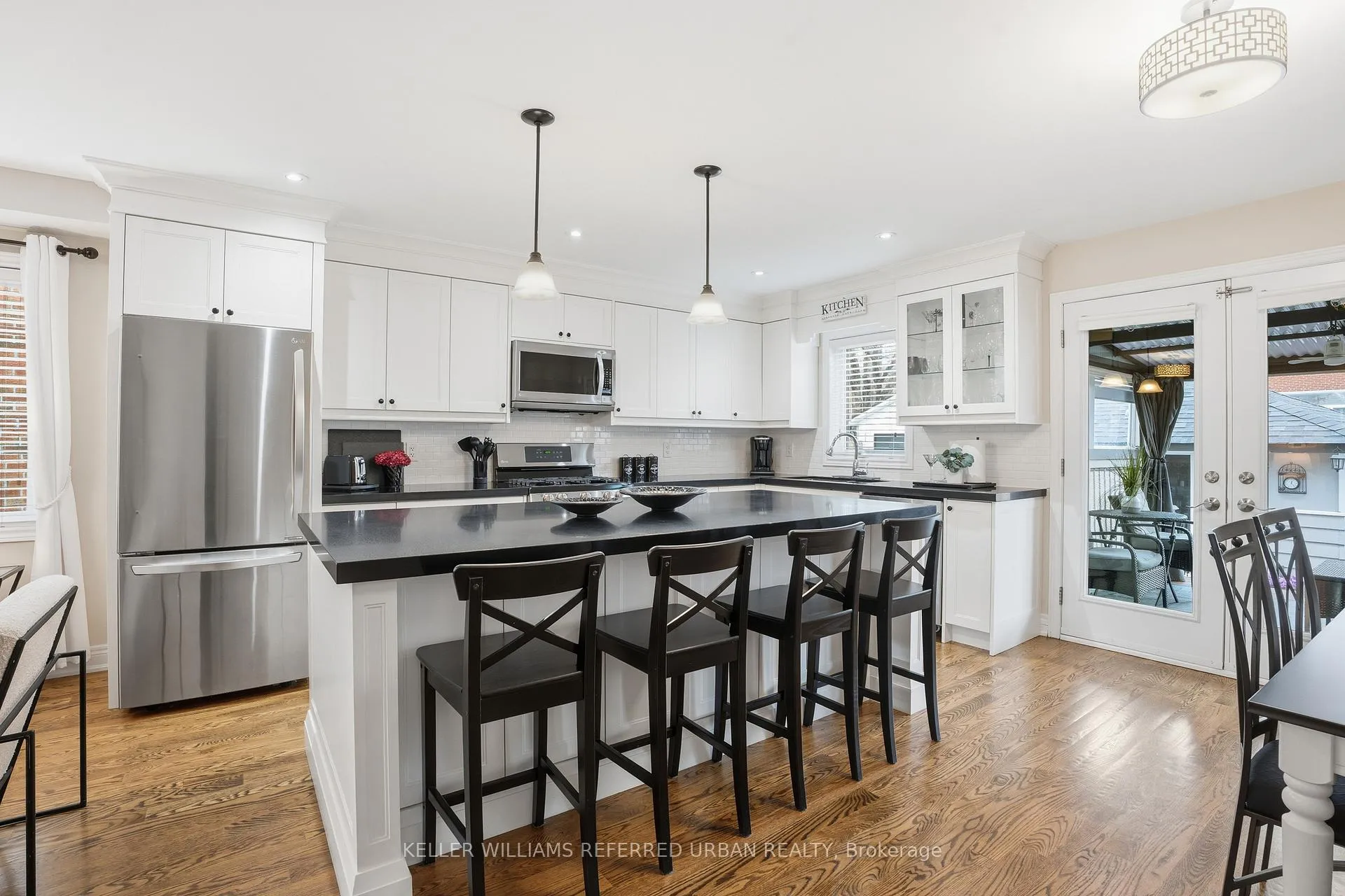 Photo 12 of 266 Melrose Street, Etobicoke, Mimico — HOMEH