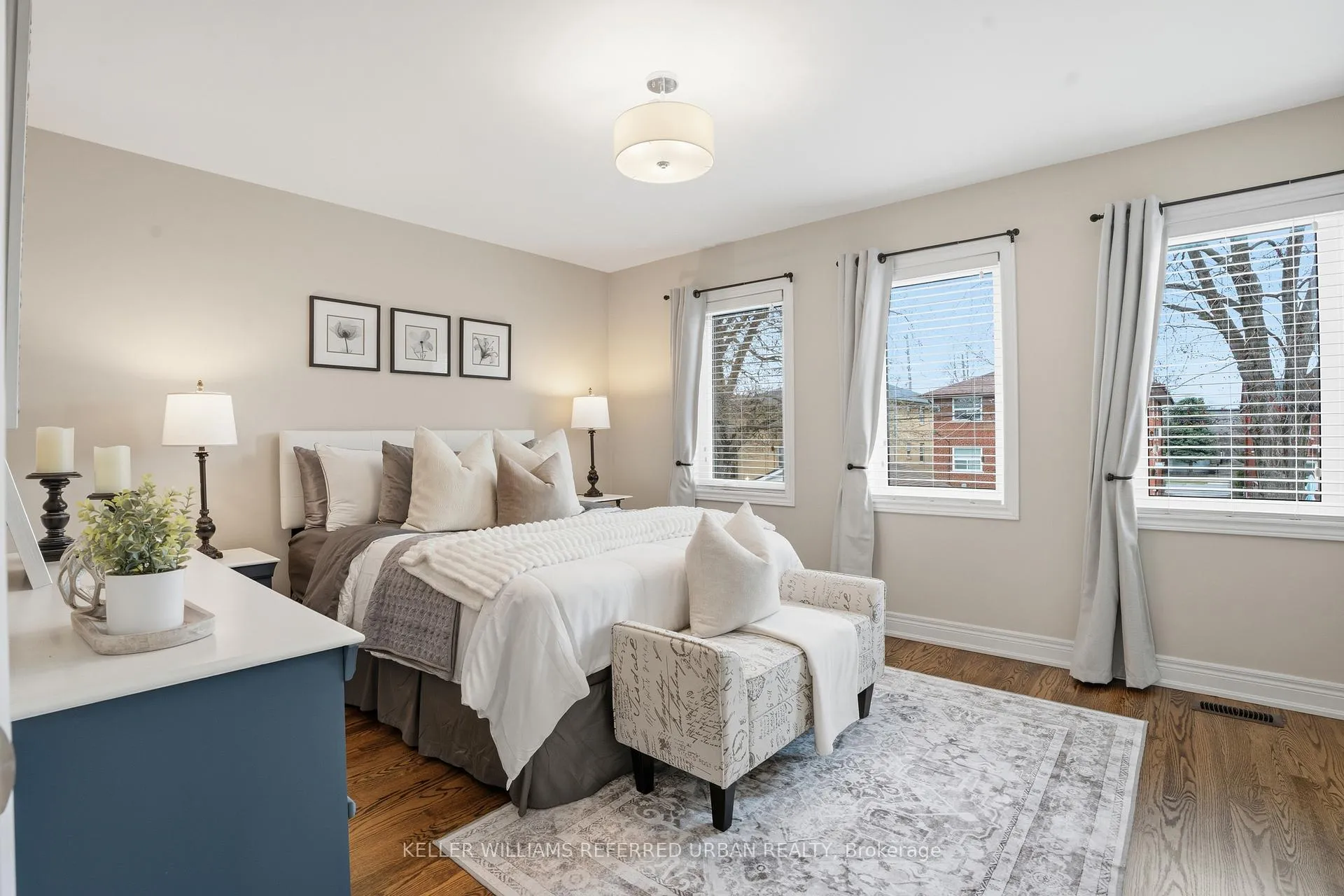 Photo 17 of 266 Melrose Street, Etobicoke, Mimico — HOMEH
