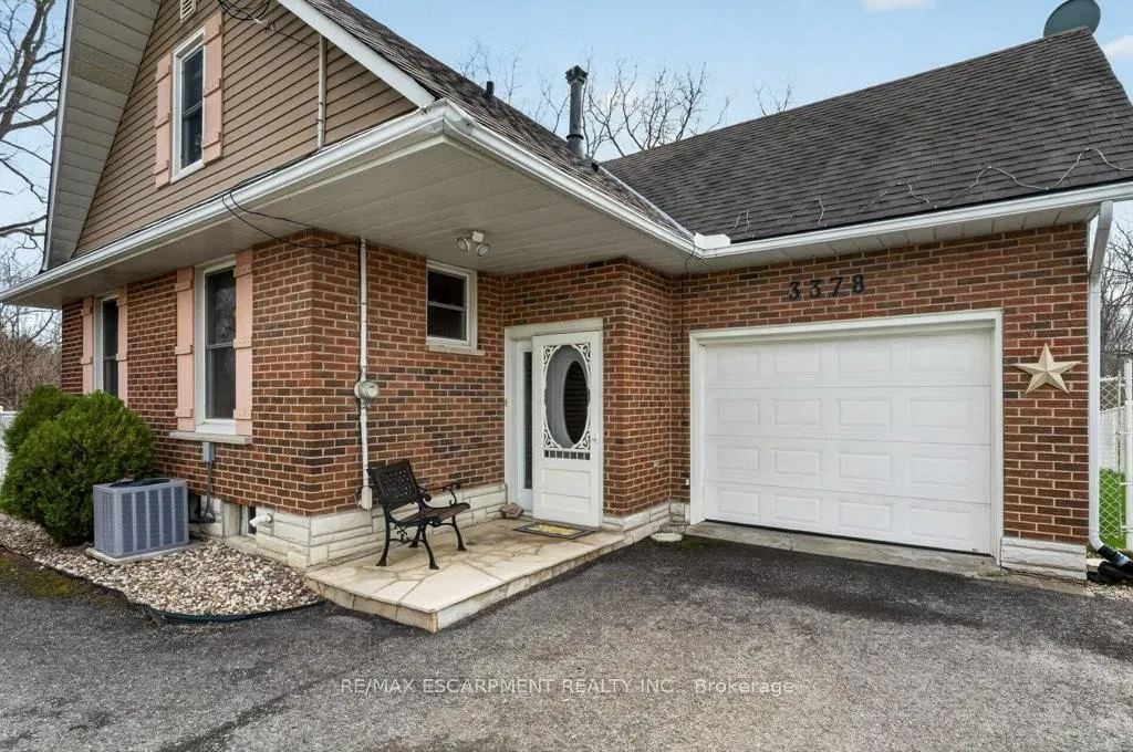 Photo 2 of 3378 Johnson Street, Lincoln, Lincoln-Jordan/Vineland — HOMEH