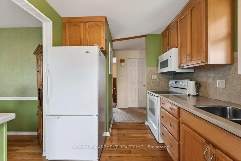Photo 6 of 3378 Johnson Street, Lincoln, Lincoln-Jordan/Vineland — HOMEH