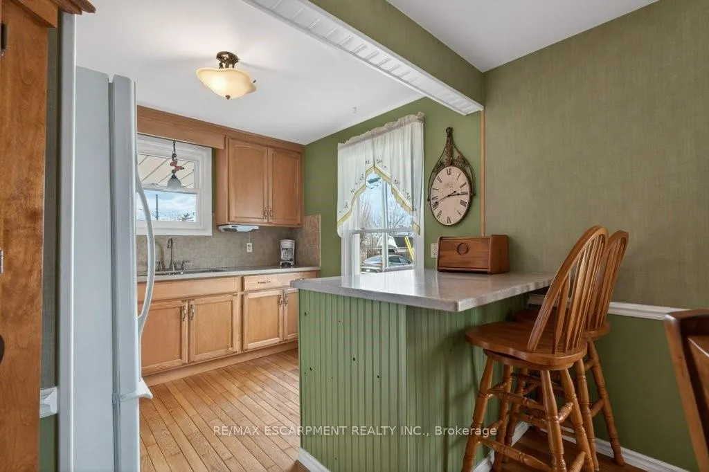 Photo 9 of 3378 Johnson Street, Lincoln, Lincoln-Jordan/Vineland — HOMEH