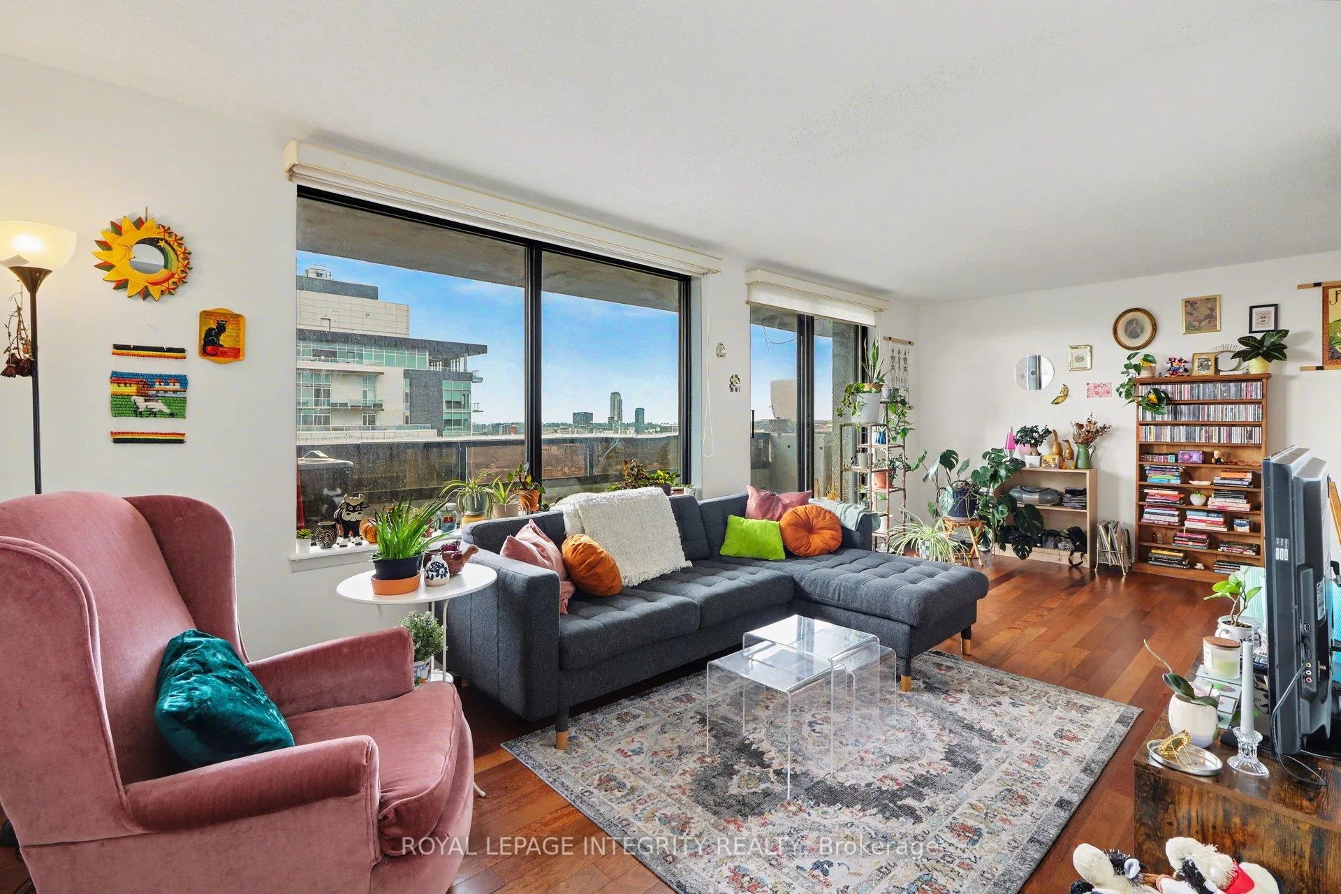 Photo 4 of Unit PH2104, 470 Laurier Avenue W, Ottawa, Ottawa Centre — HOMEH