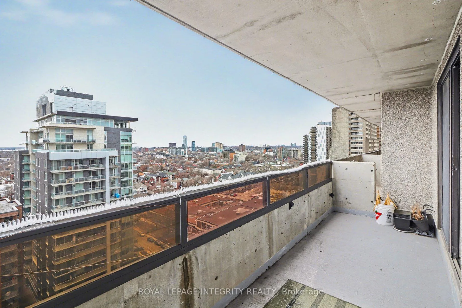 Photo 12 of Unit PH2104, 470 Laurier Avenue W, Ottawa, Ottawa Centre — HOMEH